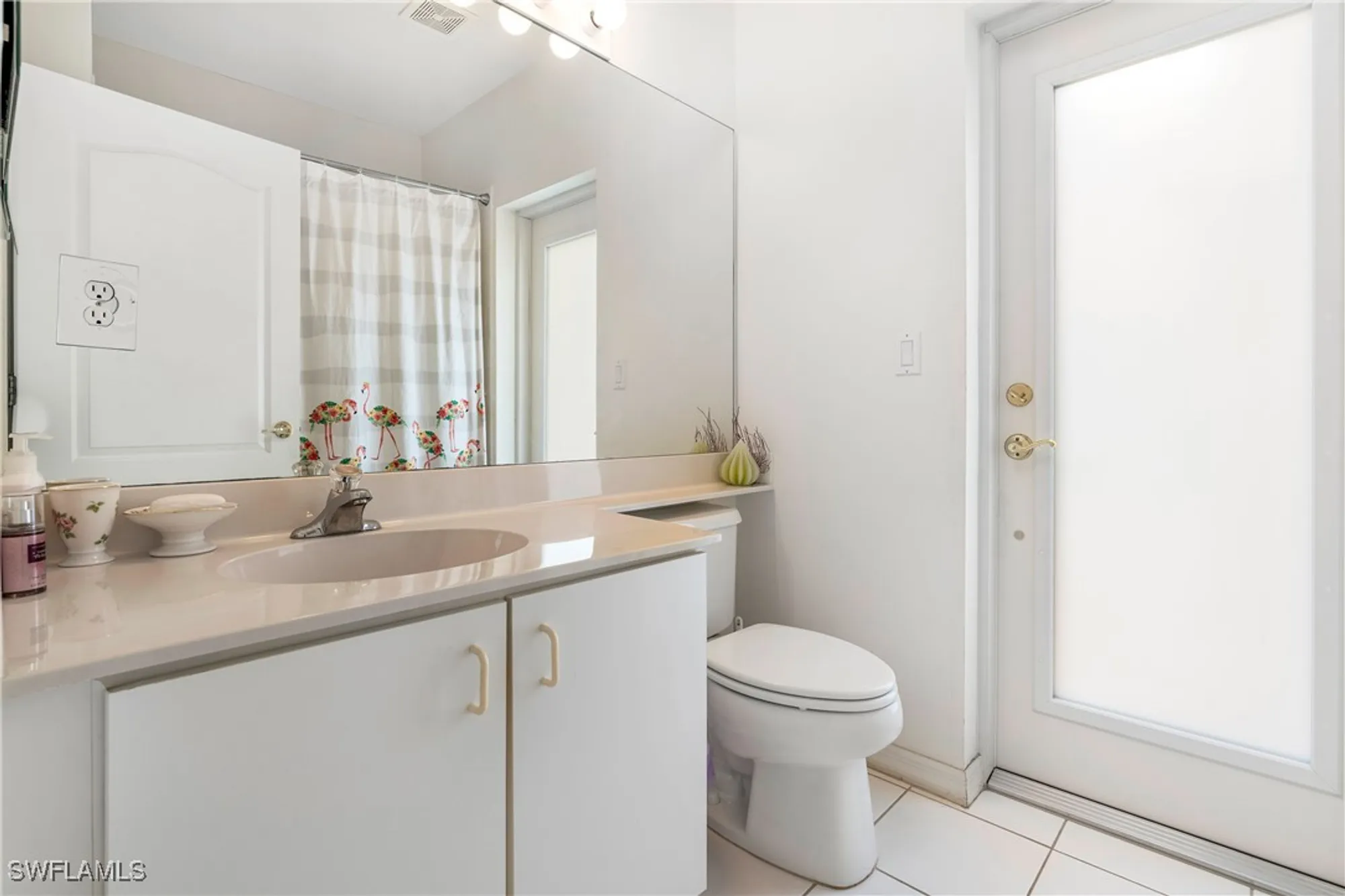 Property Slideshow image 10 of 15 | 3537 heron glen ct, Bonita Springs, FL, 34134