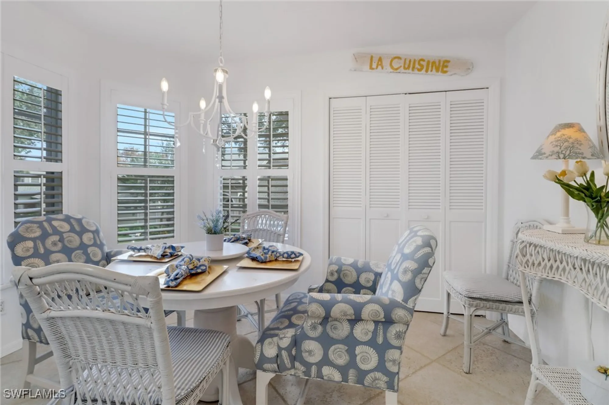 Property Slideshow image 11 of 50 | 252 via perignon # 10-3, Naples, FL, 34119