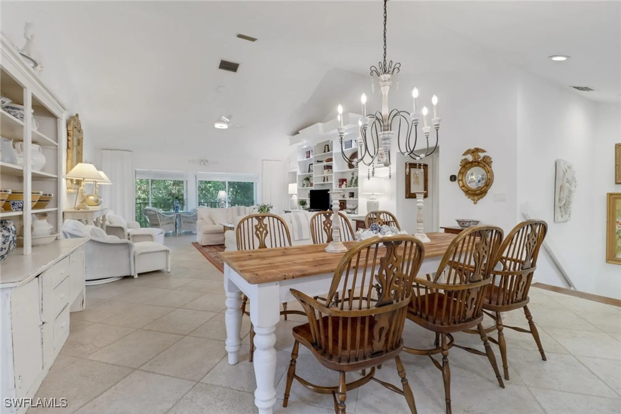 Property Slideshow image 13 of 50 | 252 via perignon # 10-3, Naples, FL, 34119