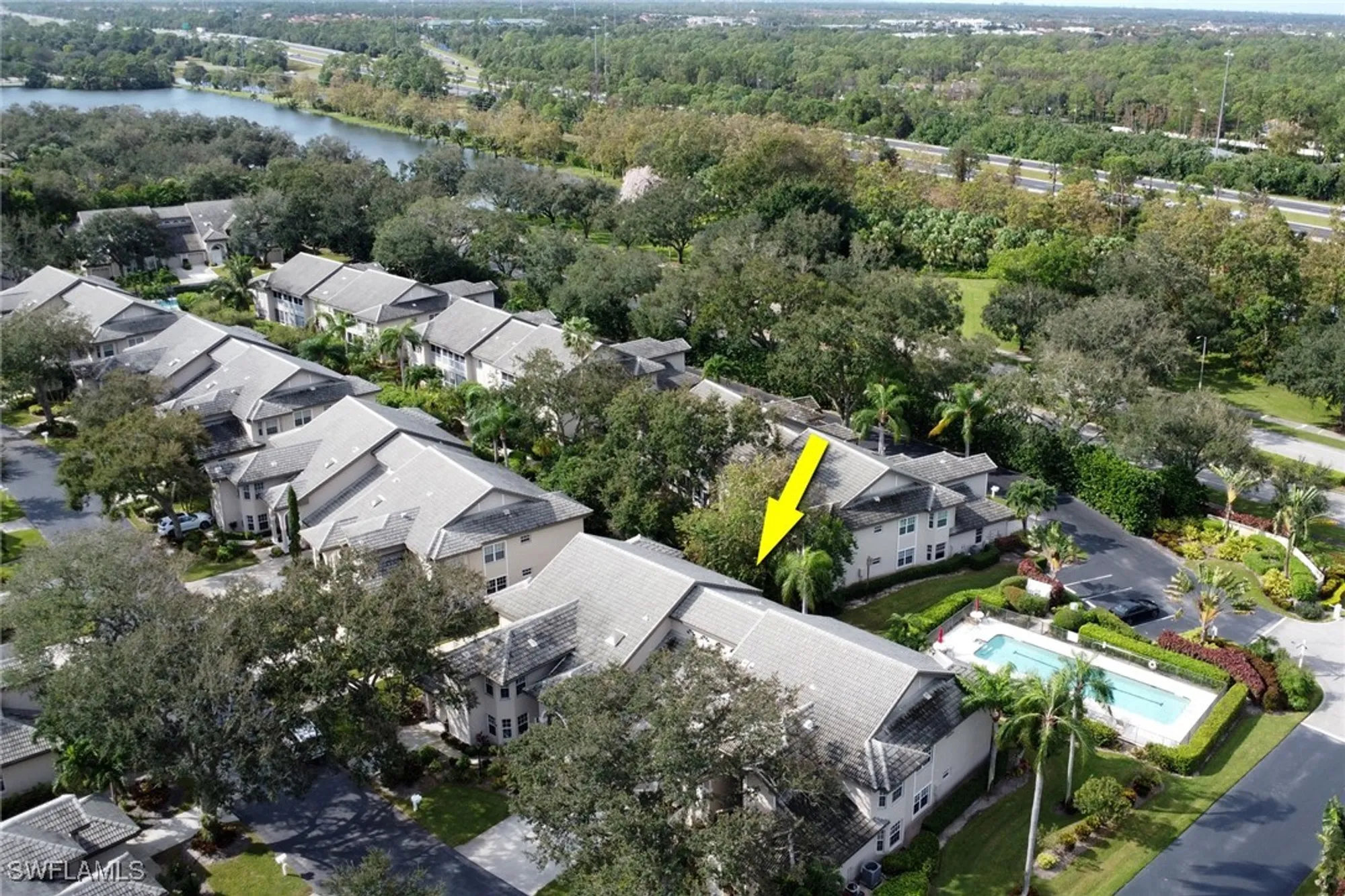 Property Slideshow image 37 of 50 | 252 via perignon # 10-3, Naples, FL, 34119