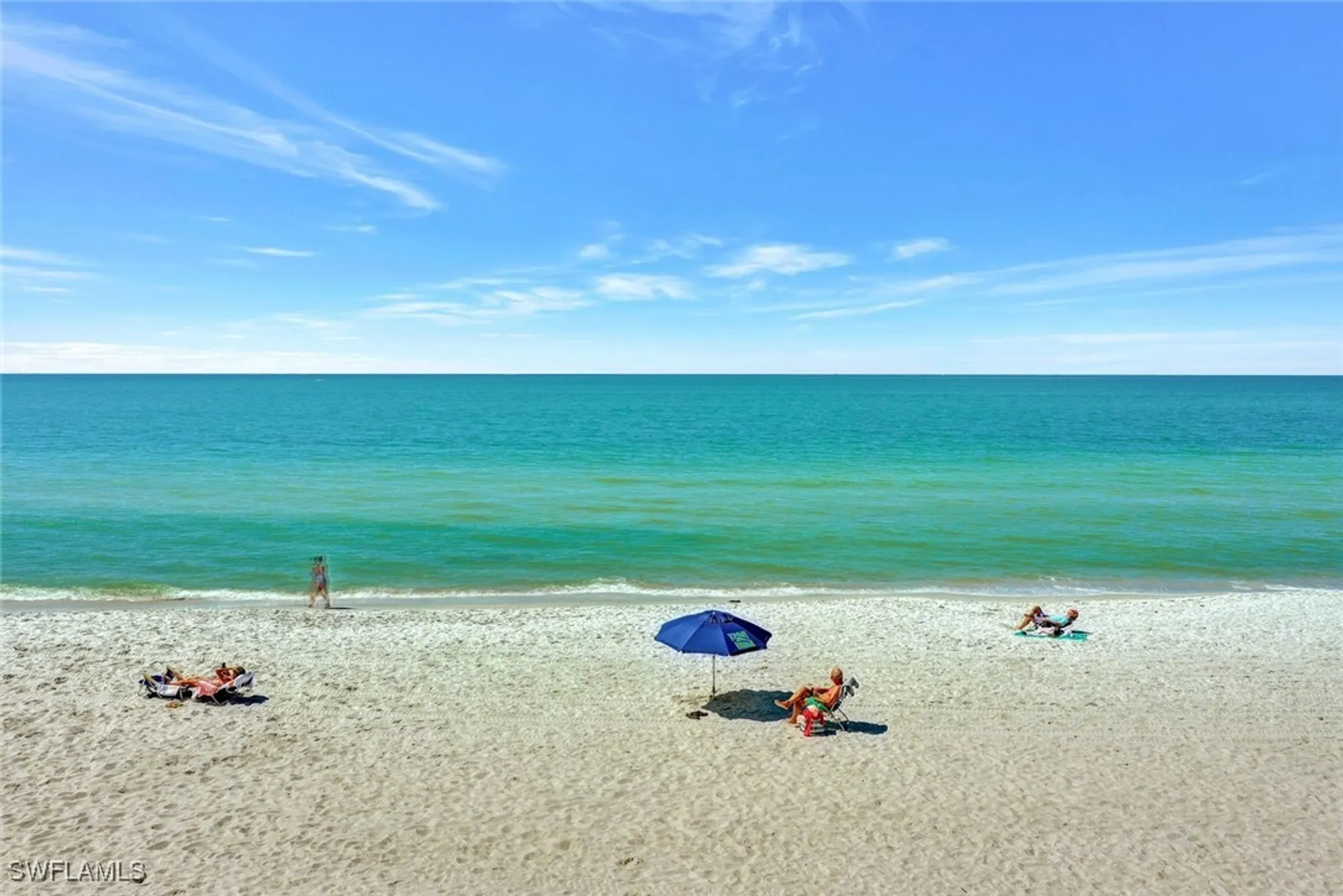 Property Slideshow image 17 of 22 | 1919 gulf shore blvd 603, Naples, FL, 34102