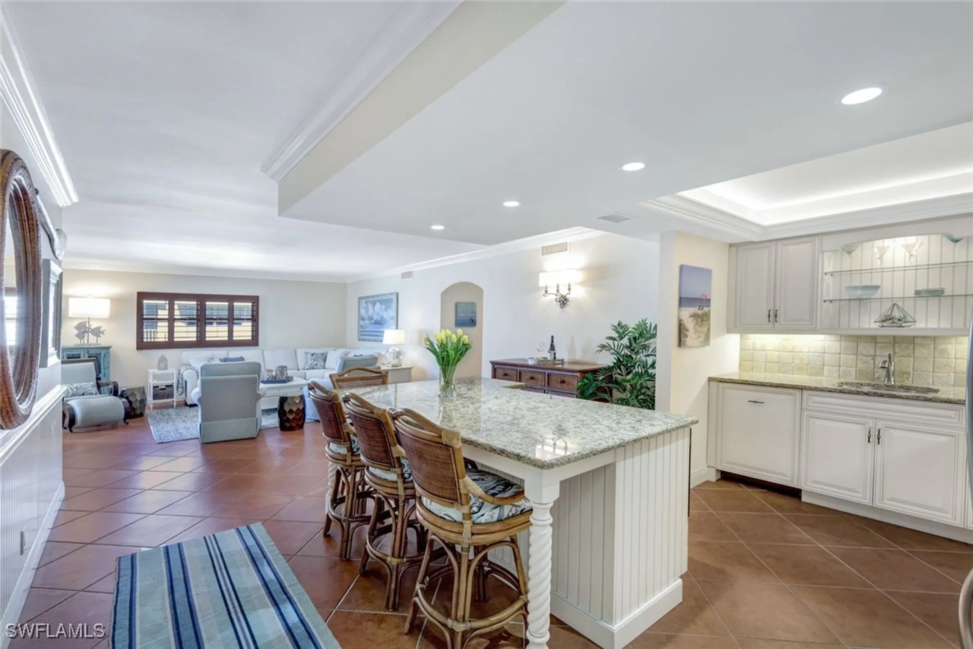 Property Slideshow image 3 of 22 | 1919 gulf shore blvd 603, Naples, FL, 34102