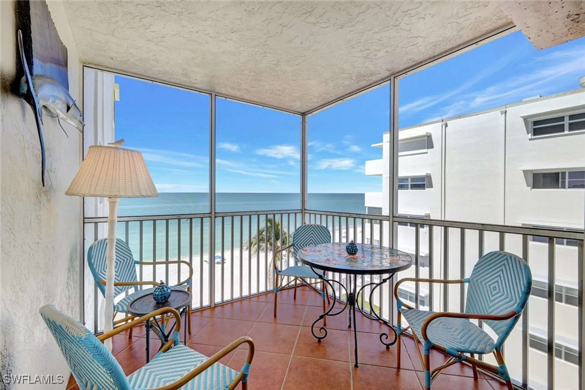 Property Slideshow image 8 of 22 | 1919 gulf shore blvd 603, Naples, FL, 34102