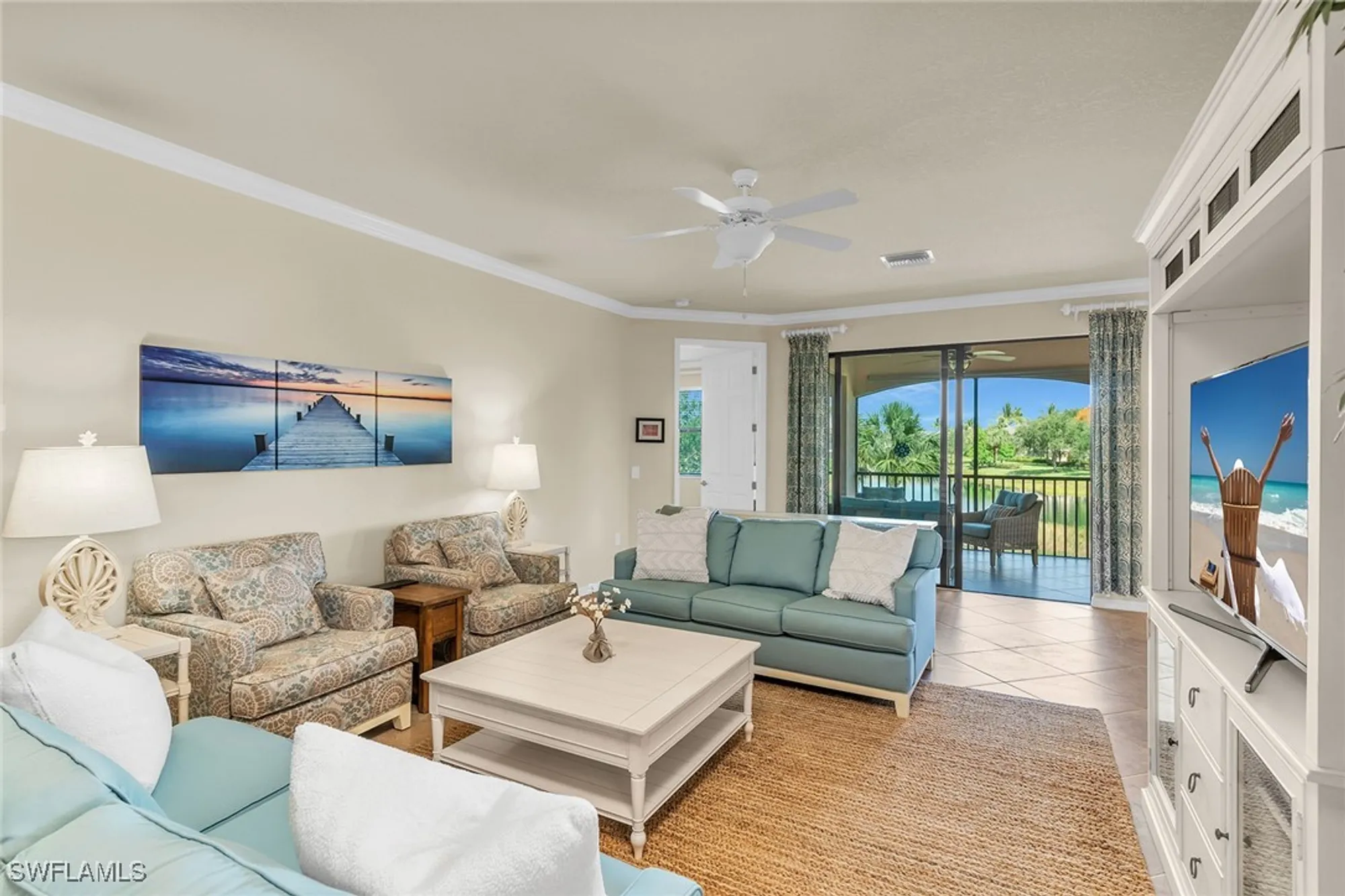 Property Slideshow image 11 of 39 | 3175 serena ln apt 202, Naples, FL, 34114