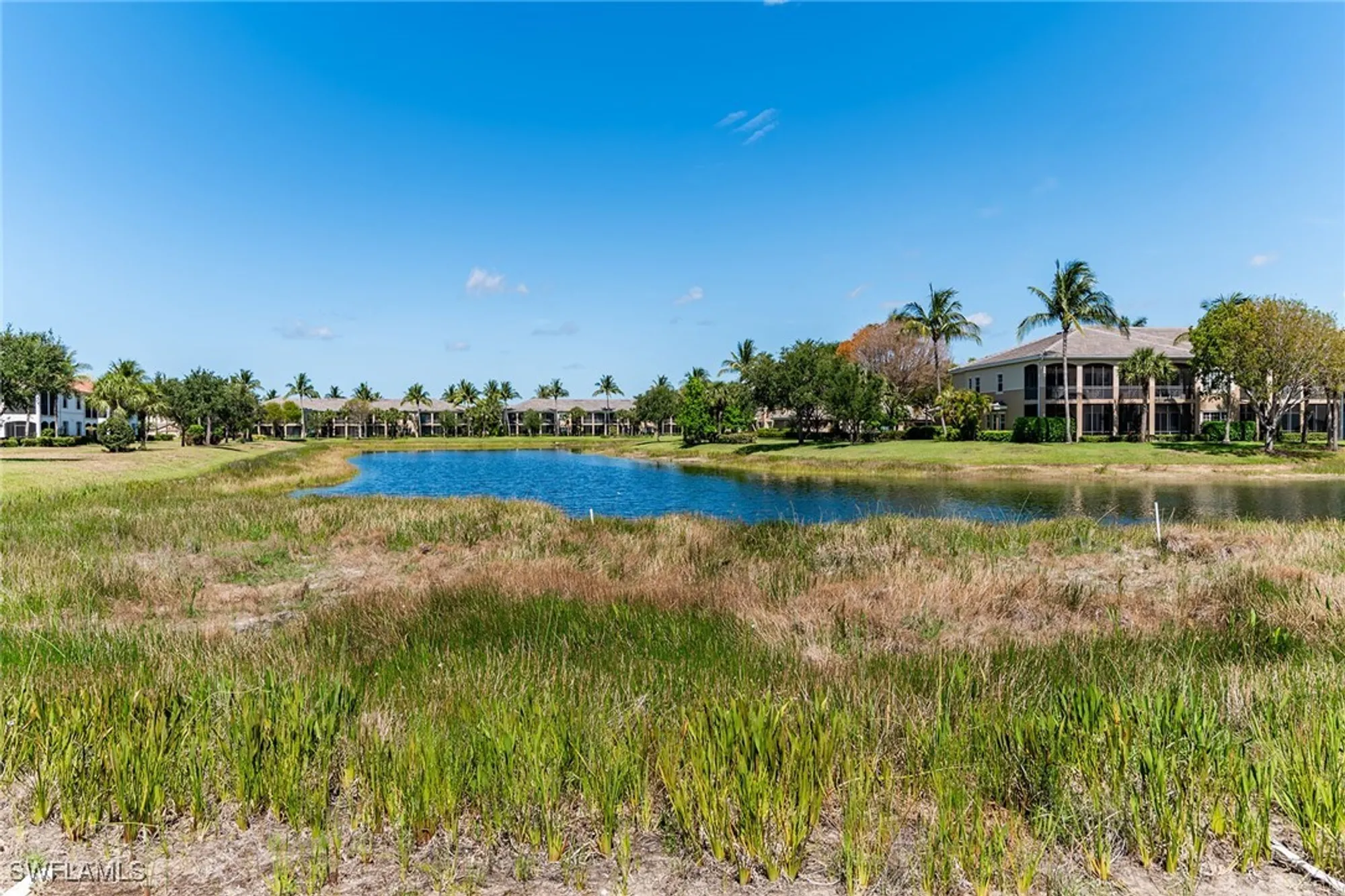 Property Slideshow image 26 of 39 | 3175 serena ln apt 202, Naples, FL, 34114