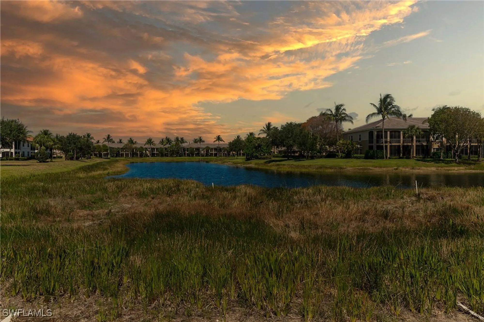 Property Slideshow image 27 of 39 | 3175 serena ln apt 202, Naples, FL, 34114