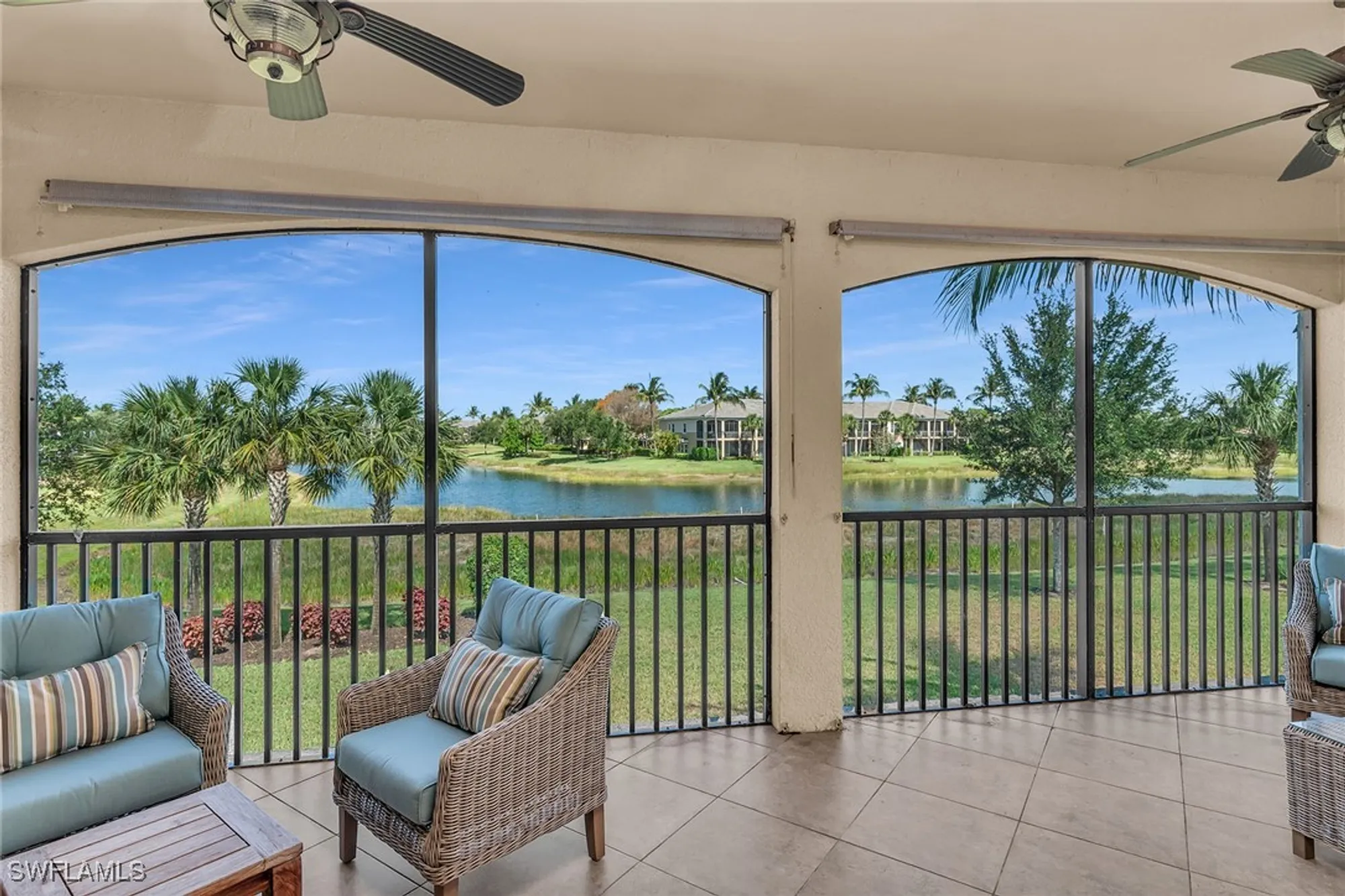 Property Slideshow image 22 of 39 | 3175 serena ln apt 202, Naples, FL, 34114