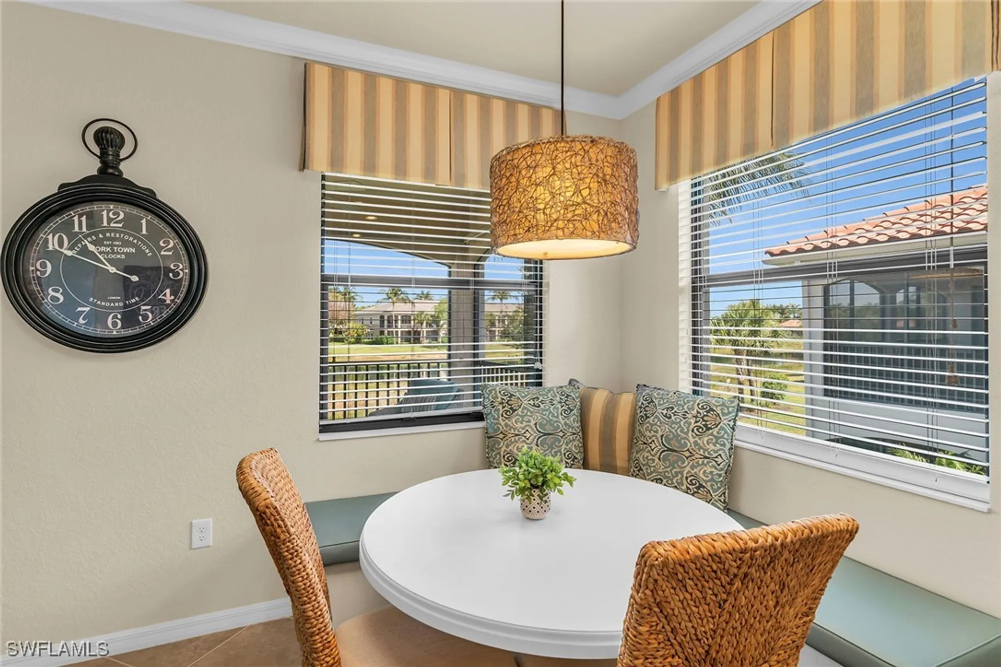 Property Slideshow image 6 of 39 | 3175 serena ln apt 202, Naples, FL, 34114