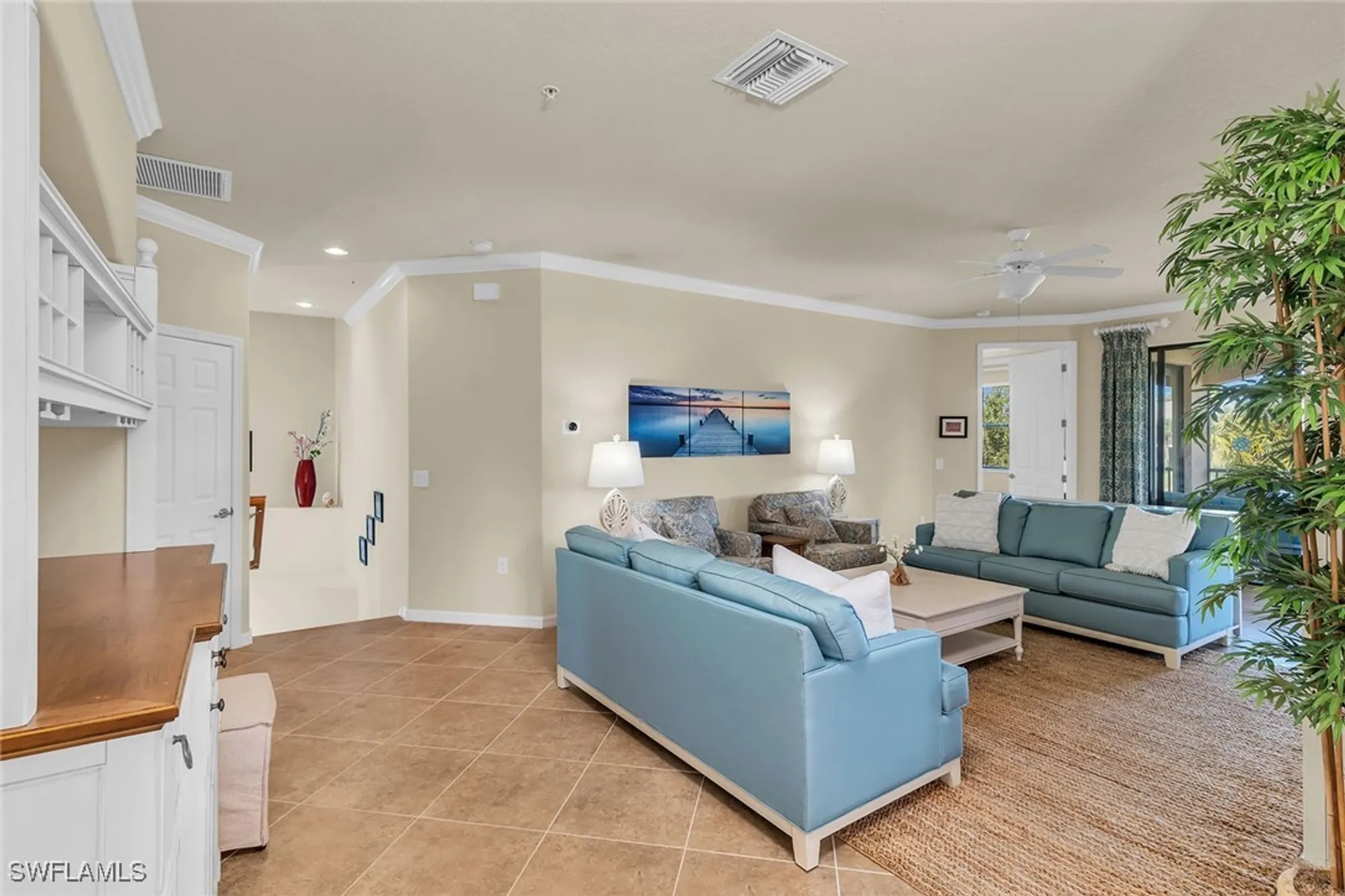 Property Slideshow image 9 of 39 | 3175 serena ln apt 202, Naples, FL, 34114