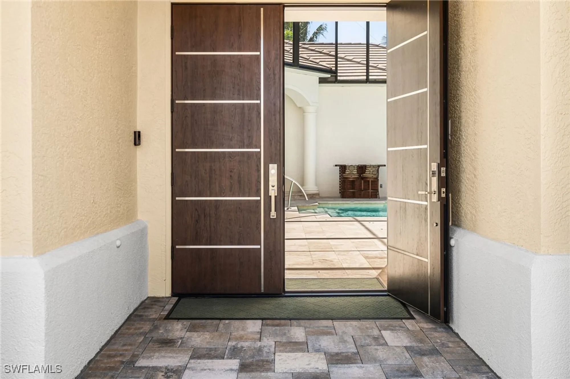 Property Slideshow image 11 of 49 | 11133 harbour estates cir, Fort Myers, FL, 33908