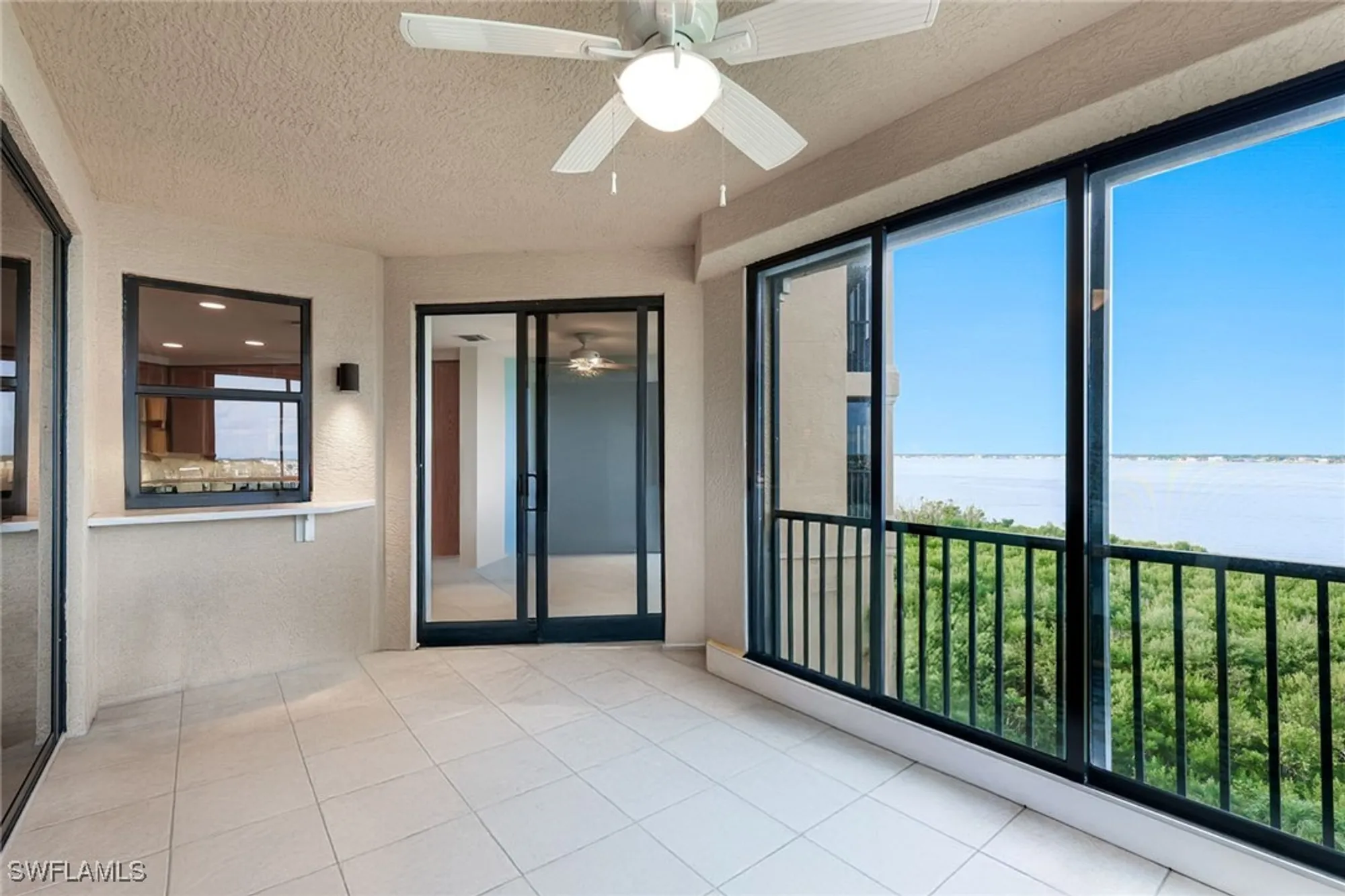 Property Slideshow image 10 of 27 | 11600 court of palms 506, Fort Myers, FL, 33908