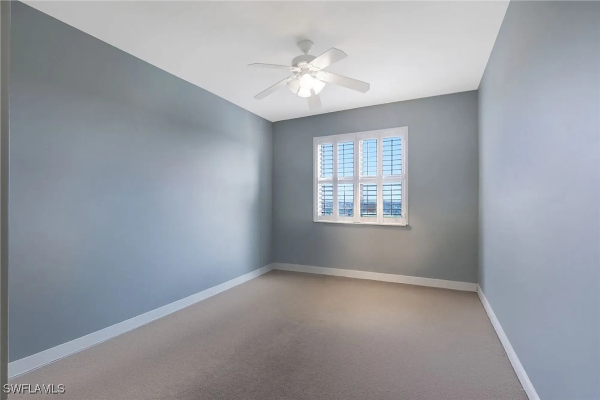 Property Slideshow image 21 of 27 | 11600 court of palms 506, Fort Myers, FL, 33908