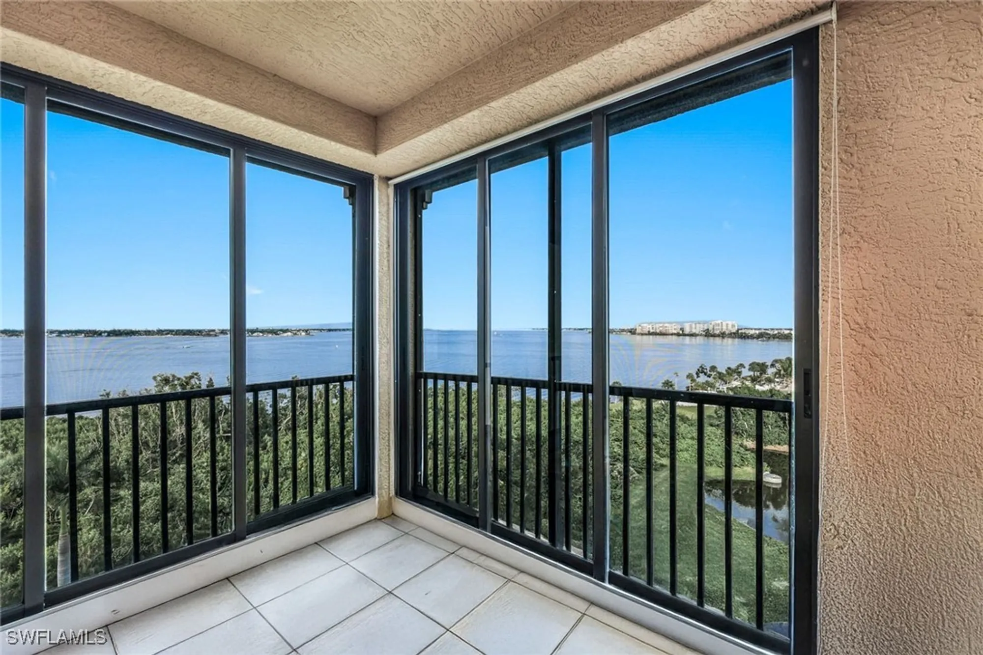 Property Slideshow image 9 of 27 | 11600 court of palms 506, Fort Myers, FL, 33908
