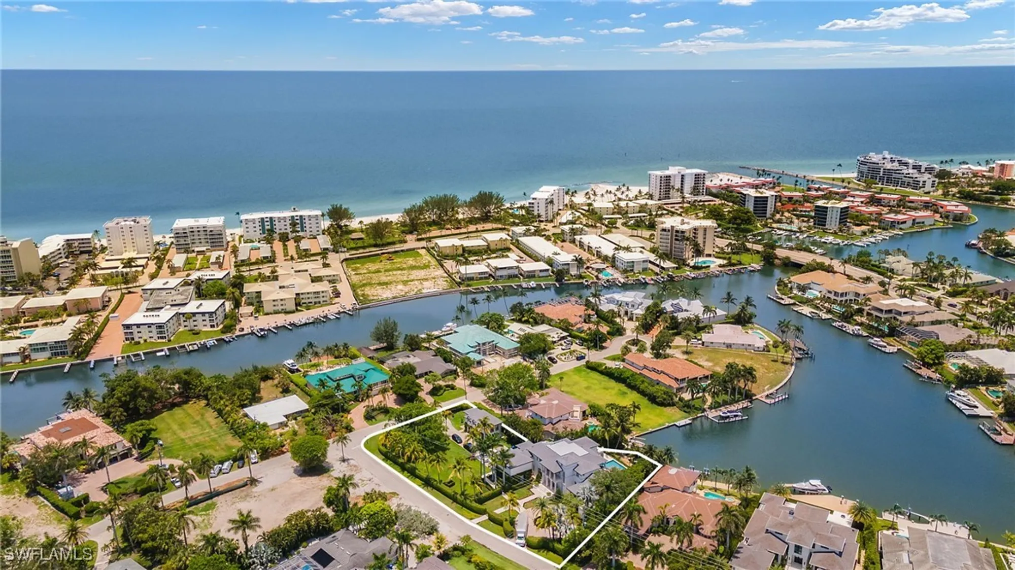 Property Slideshow image 7 of 10 | 275 spring line dr, Naples, FL, 34102