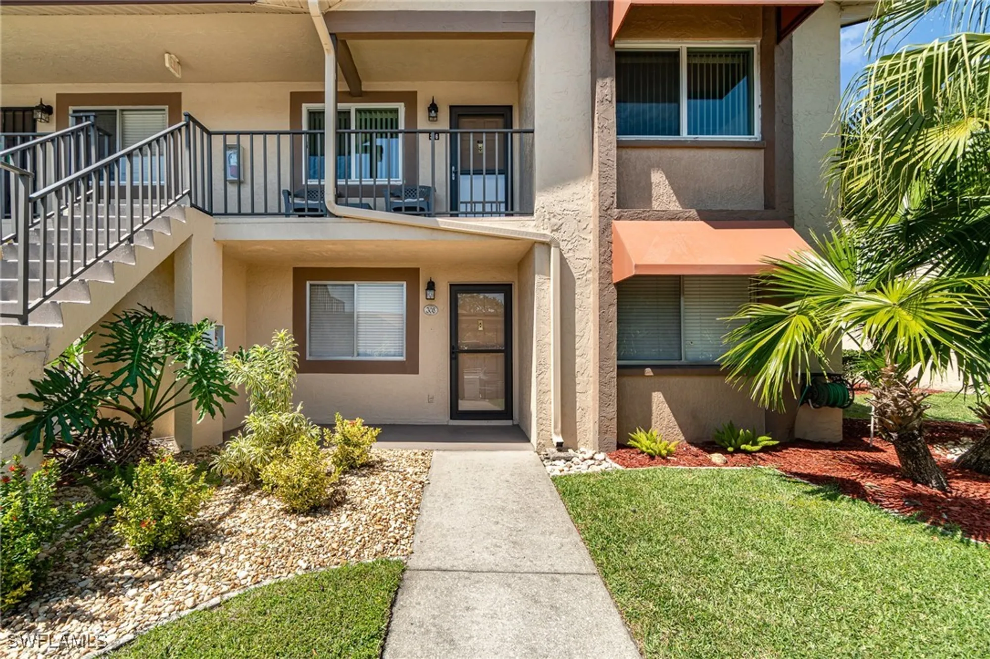 Property Slideshow image 1 of 23 | 13080 cross creek ct 308, Fort Myers, FL, 33912