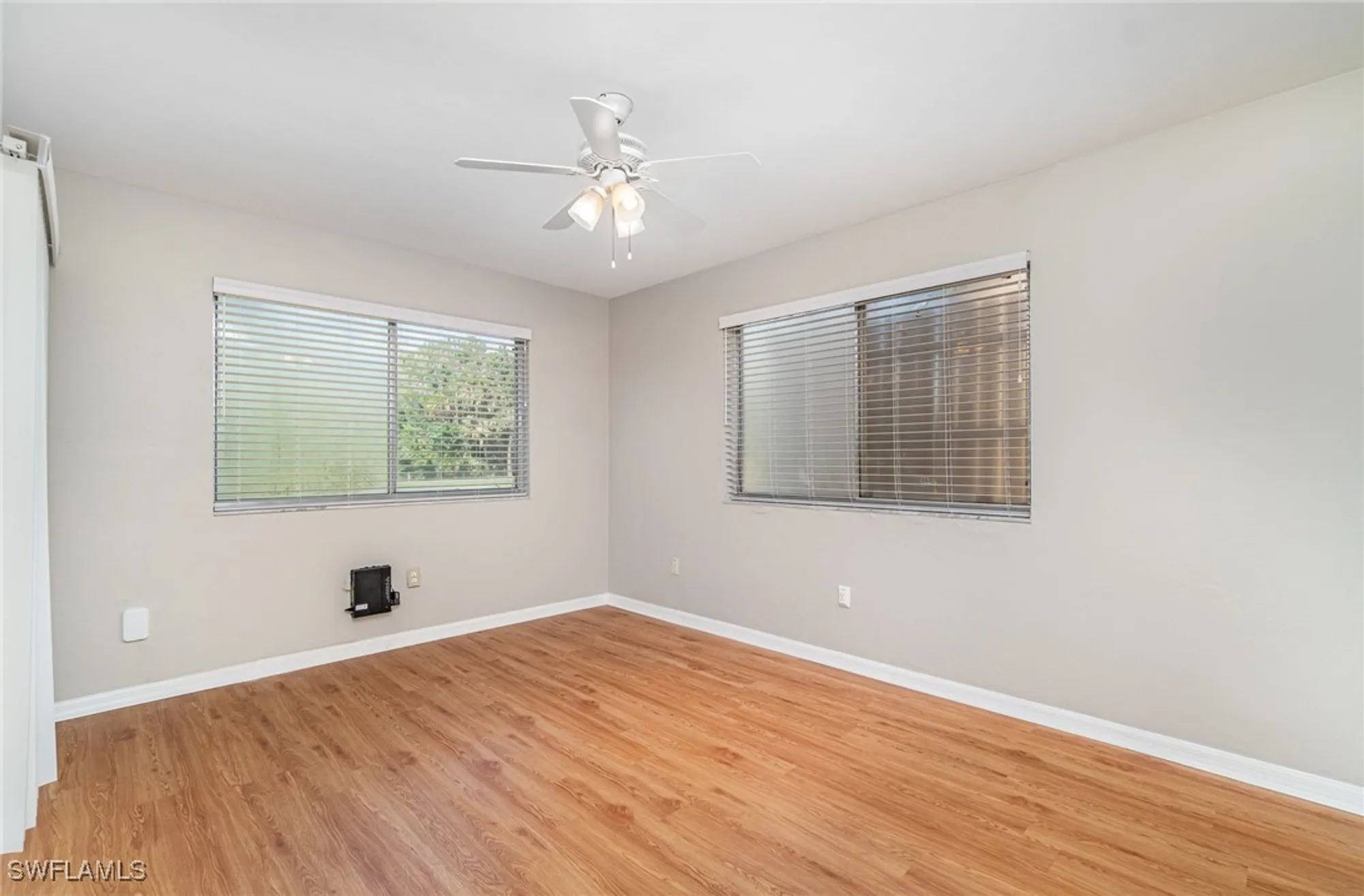 Property Slideshow image 12 of 23 | 13080 cross creek ct 308, Fort Myers, FL, 33912