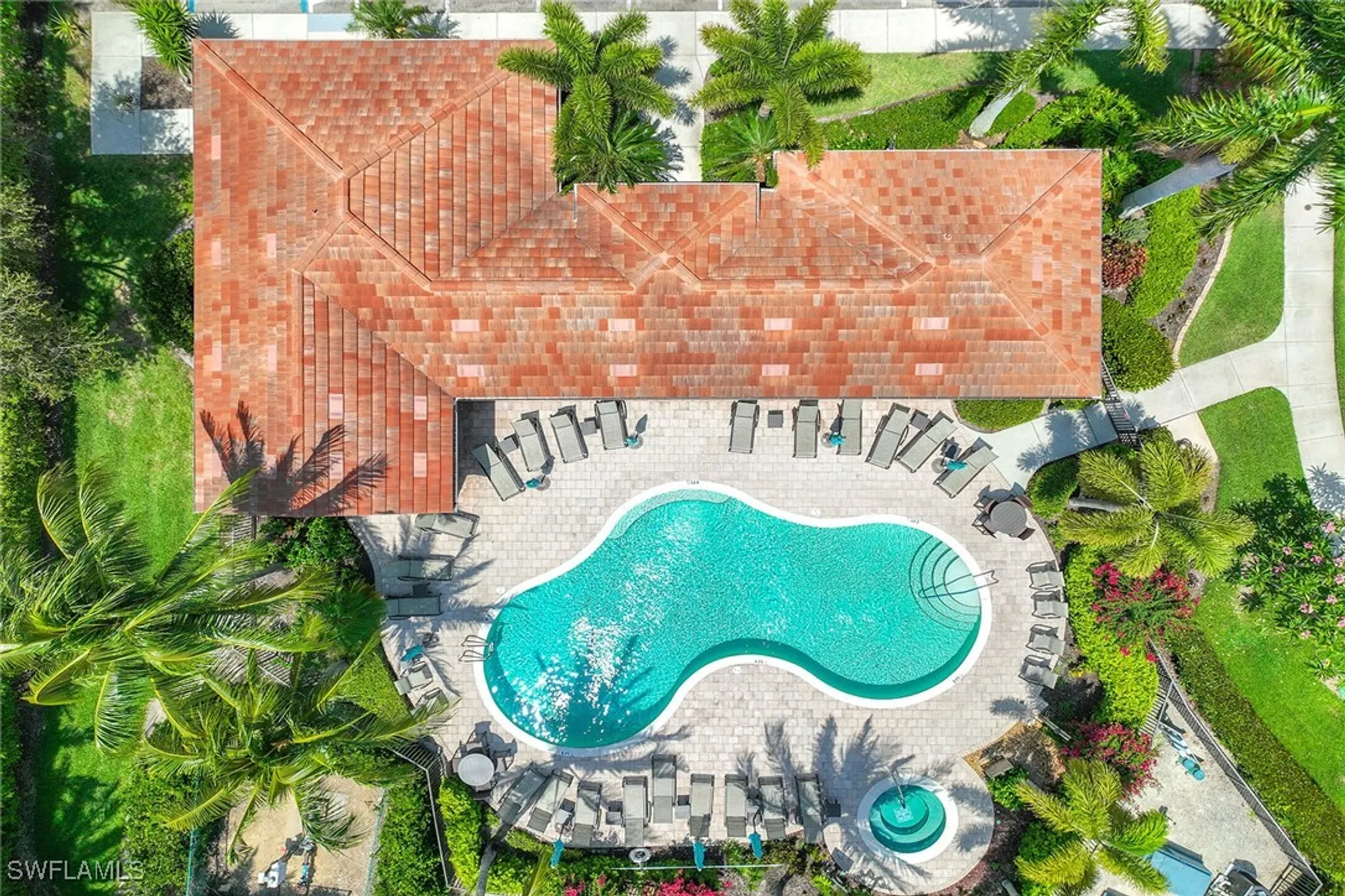 Property Slideshow image 23 of 36 | 6637 alden woods cir 102, Naples, FL, 34113