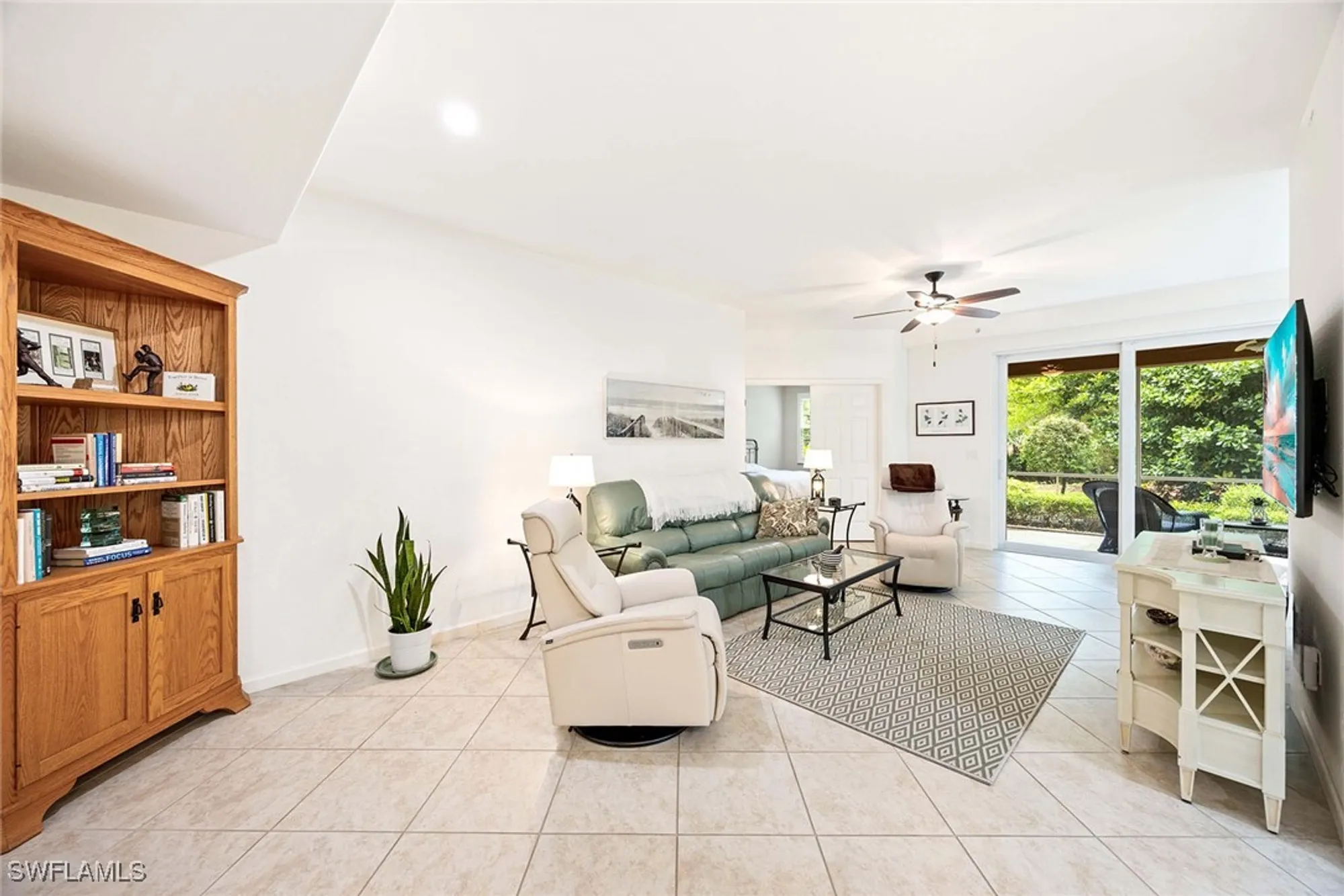 Property Slideshow image 5 of 36 | 6637 alden woods cir 102, Naples, FL, 34113