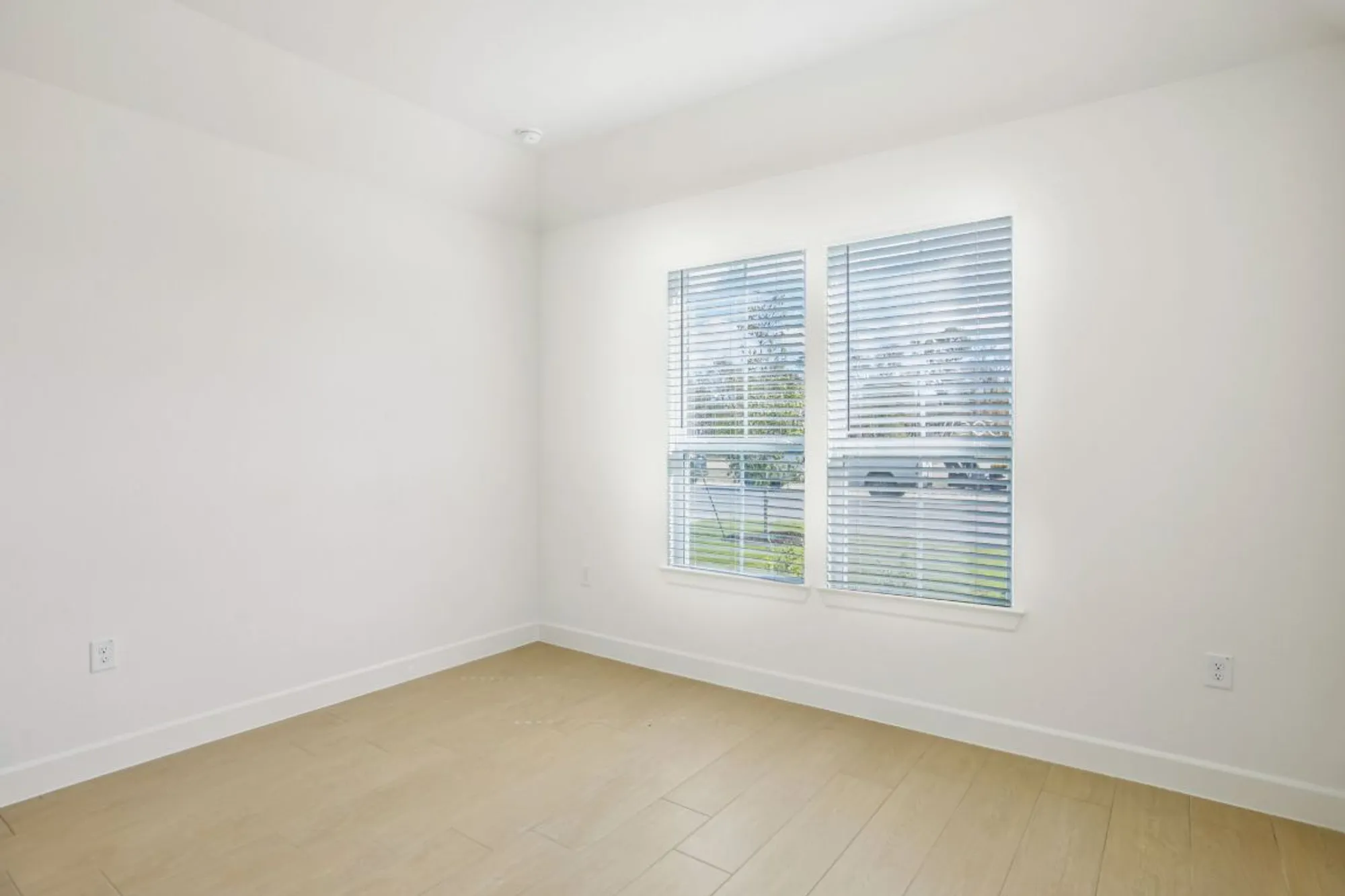 Property Slideshow image 8 of 40 | 1851 dancing oak ln, San Marcos, TX, 78666