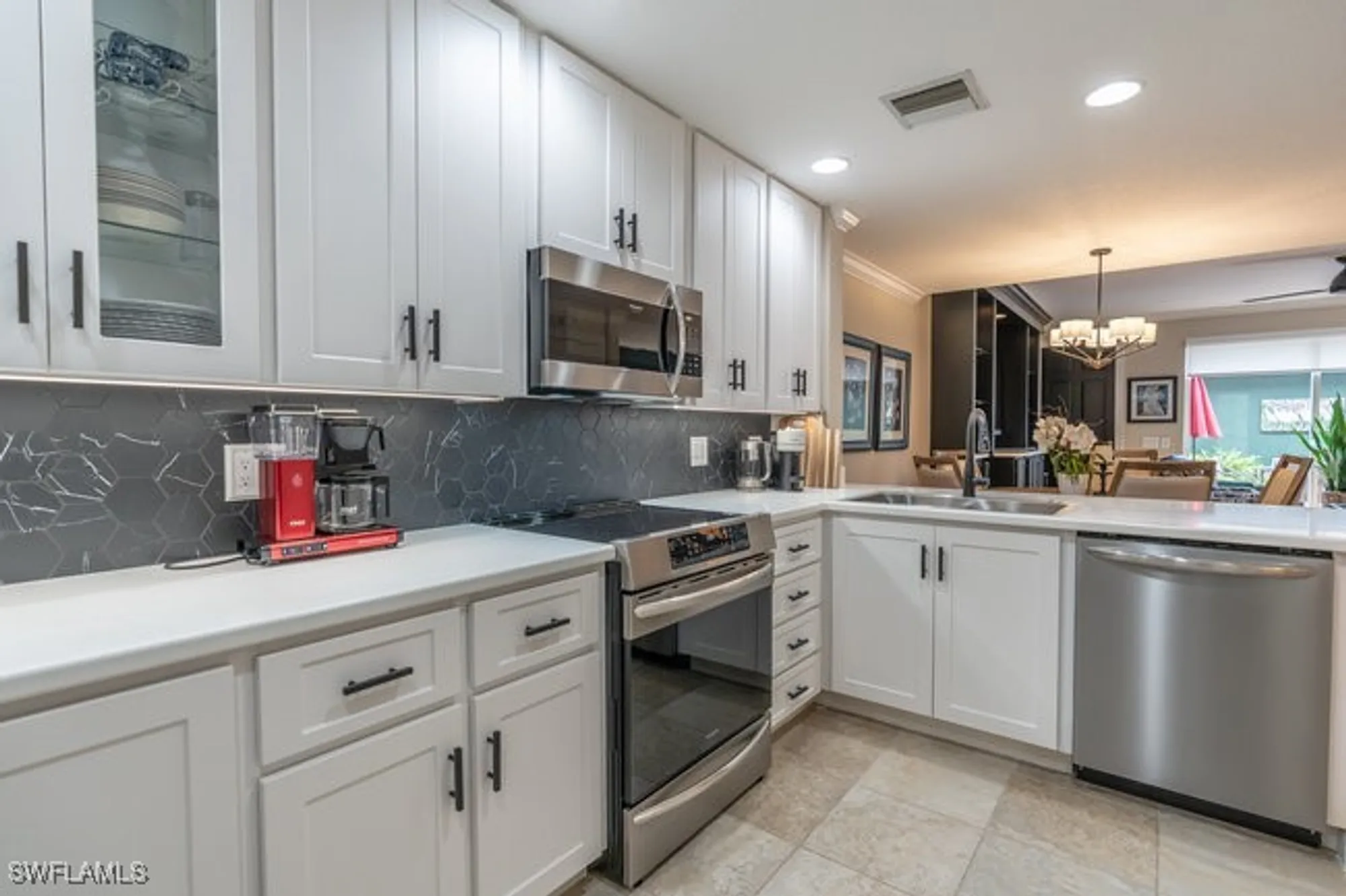 Property Slideshow image 18 of 43 | 8055 sorrento ln, Naples, FL, 34114