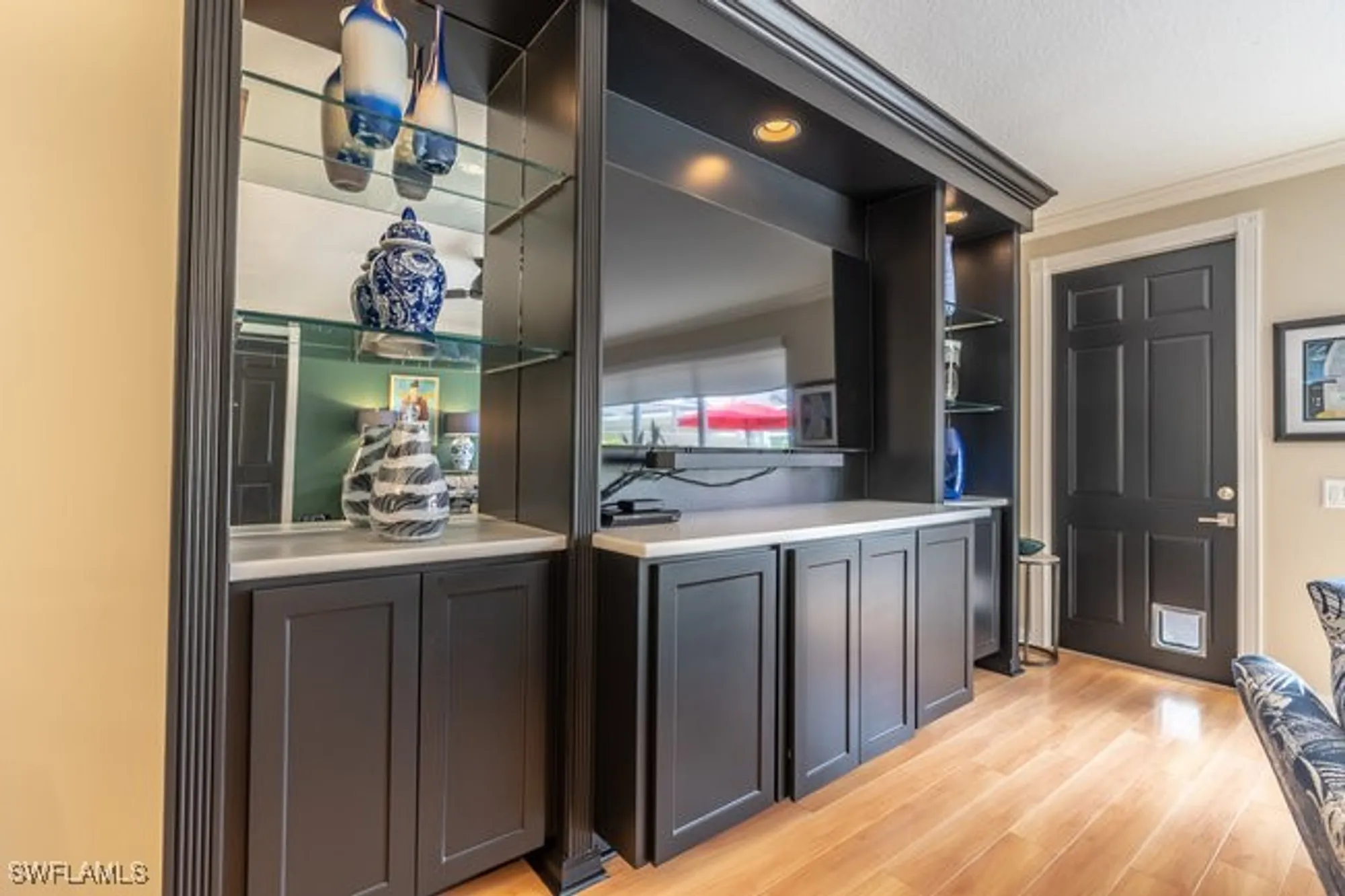 Property Slideshow image 11 of 43 | 8055 sorrento ln, Naples, FL, 34114