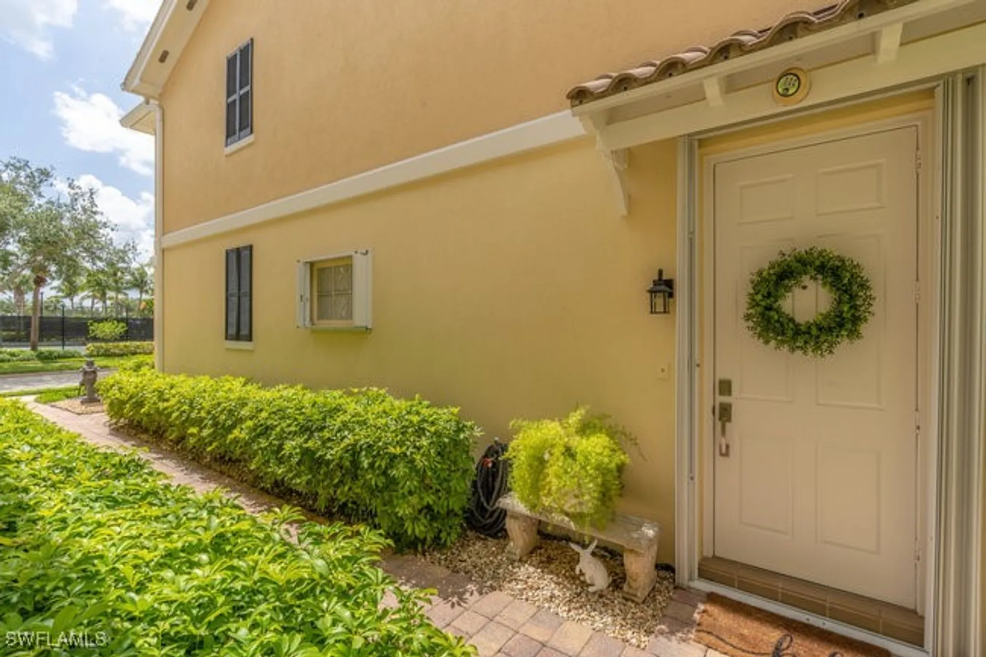 Property Slideshow image 4 of 43 | 8055 sorrento ln, Naples, FL, 34114