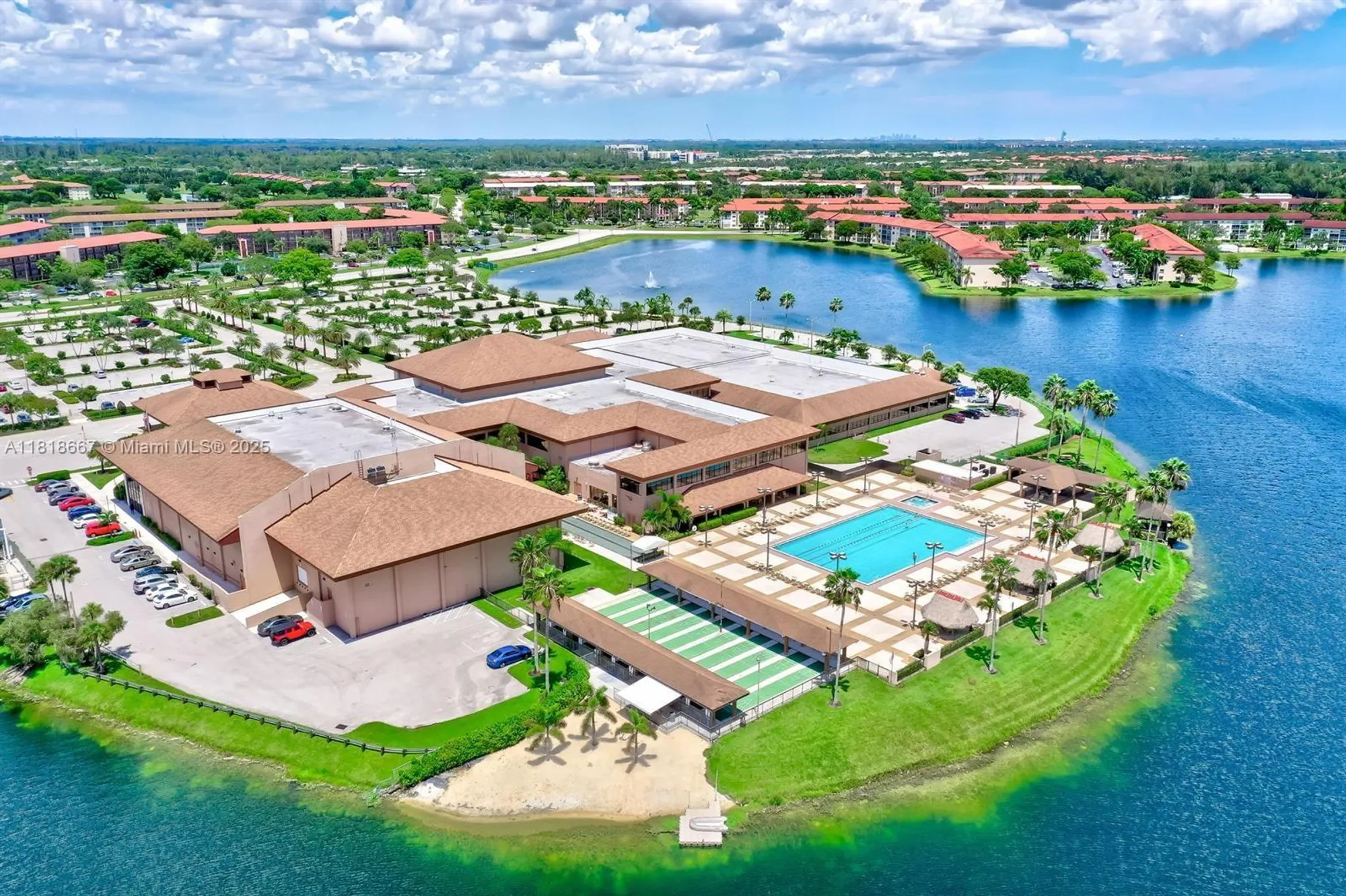 Property Slideshow image 2 of 13 | 150 sw 134th way 209r, Pembroke Pines, FL, 33027