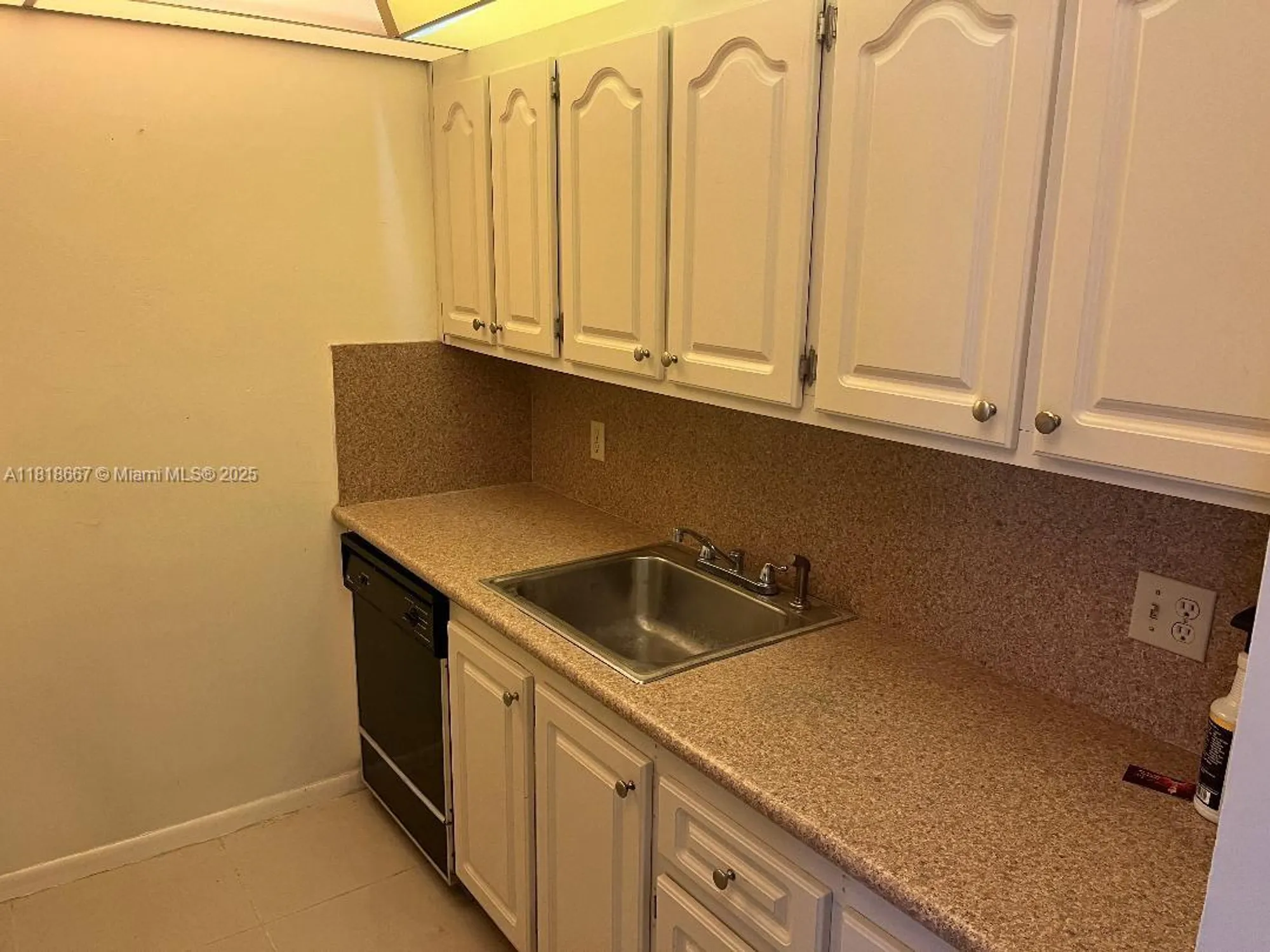 Property Slideshow image 7 of 13 | 150 sw 134th way 209r, Pembroke Pines, FL, 33027