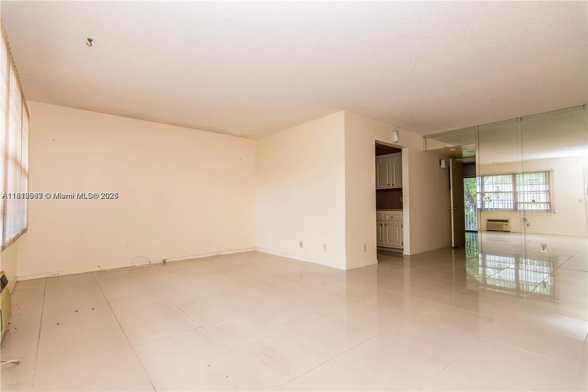 Property Slideshow image 8 of 13 | 150 sw 134th way 209r, Pembroke Pines, FL, 33027