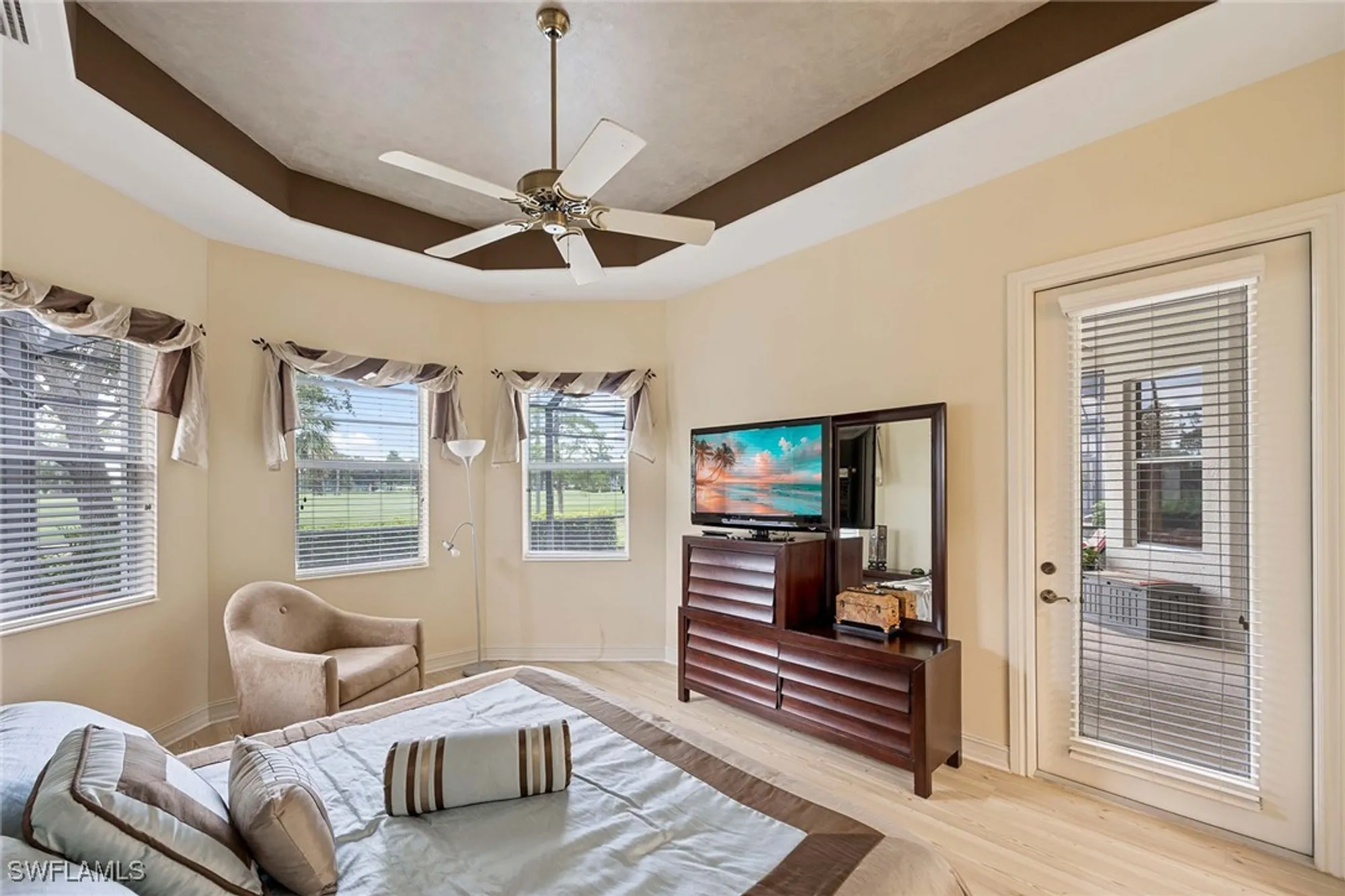 Property Slideshow image 15 of 46 | 7828 valencia ct, Naples, FL, 34113