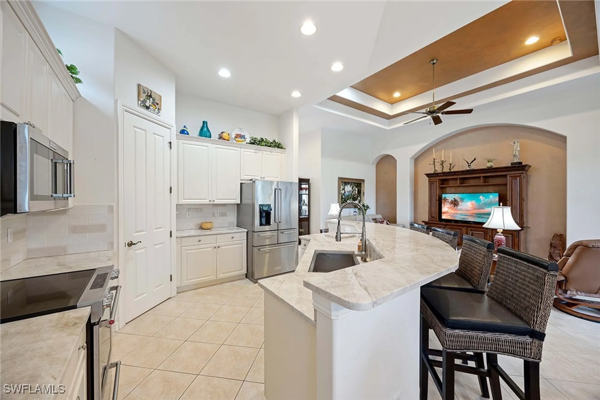 Property Slideshow image 11 of 46 | 7828 valencia ct, Naples, FL, 34113