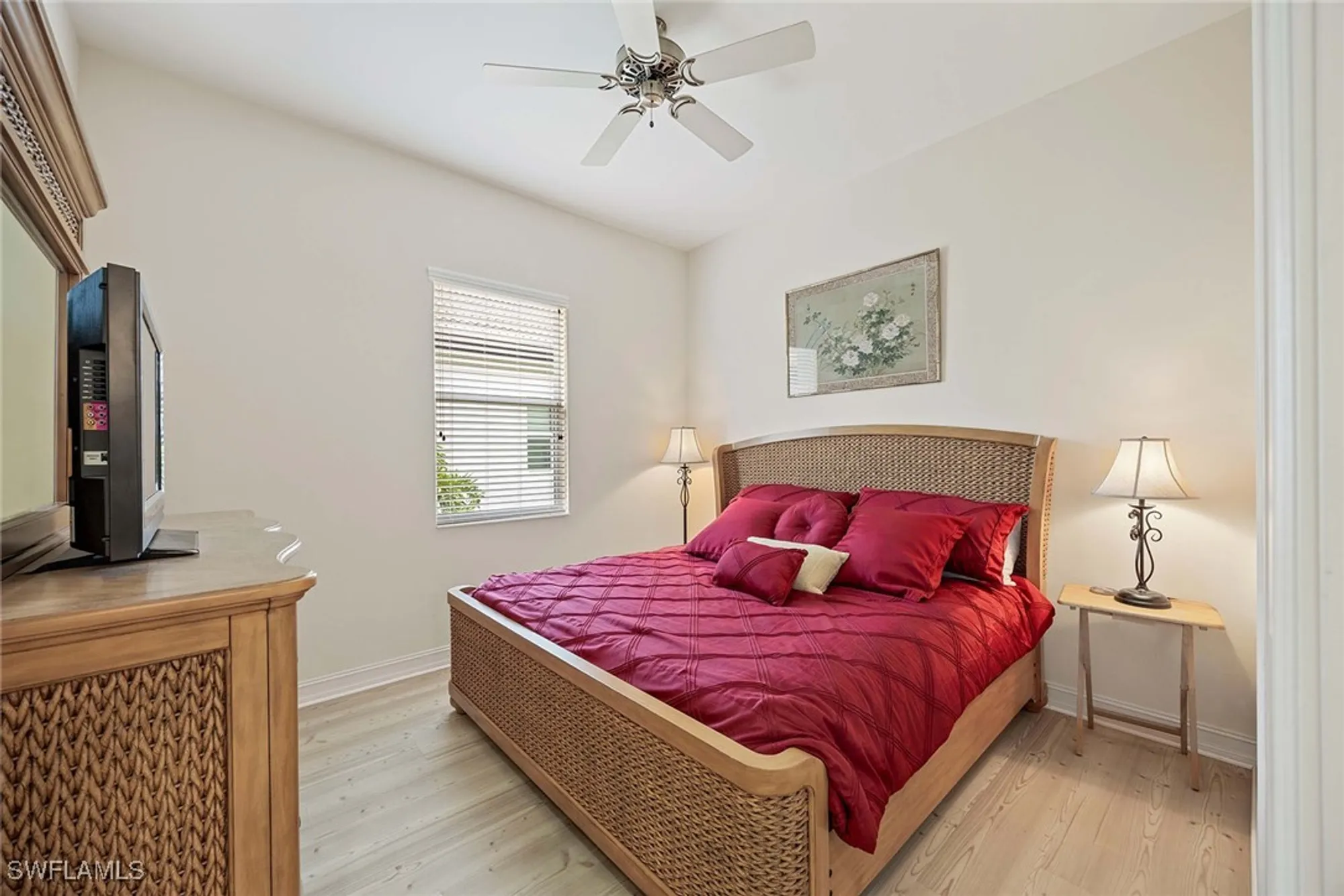 Property Slideshow image 20 of 46 | 7828 valencia ct, Naples, FL, 34113