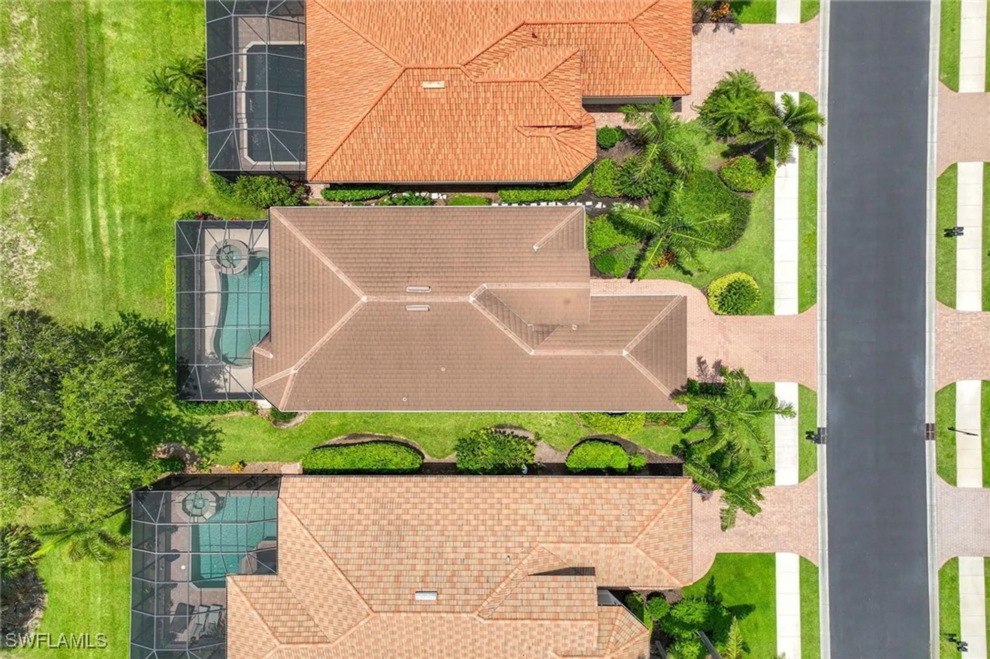 Property Slideshow image 38 of 46 | 7828 valencia ct, Naples, FL, 34113