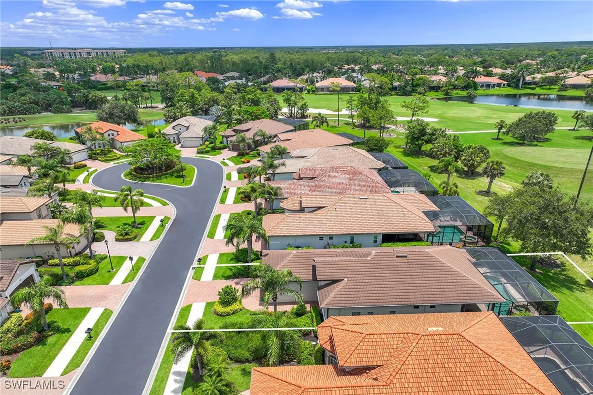 Property Slideshow image 32 of 46 | 7828 valencia ct, Naples, FL, 34113