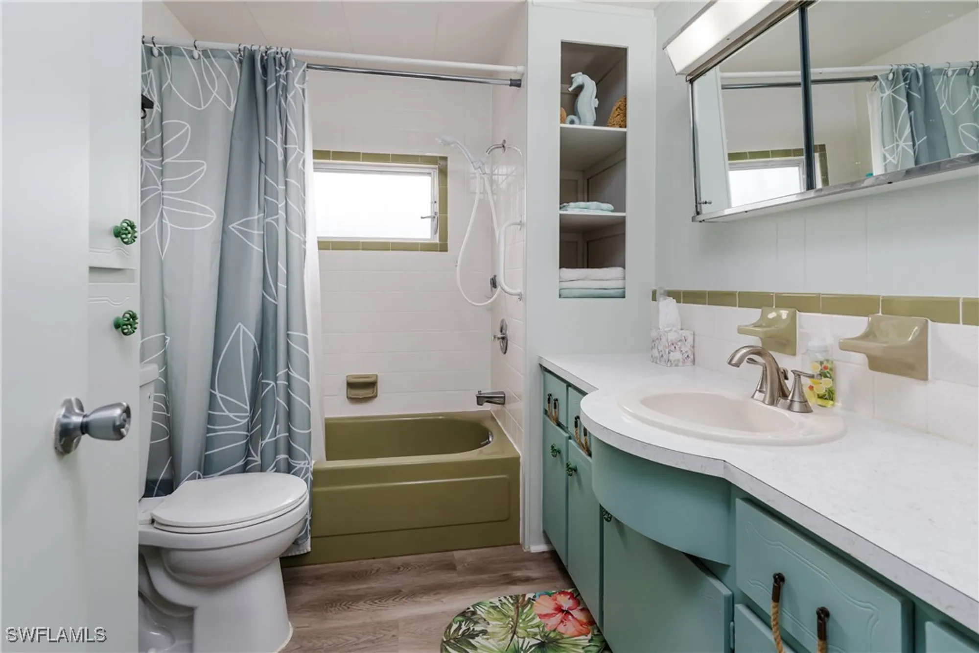 Property Slideshow image 19 of 31 | 469 riviera blvd, Naples, FL, 34112