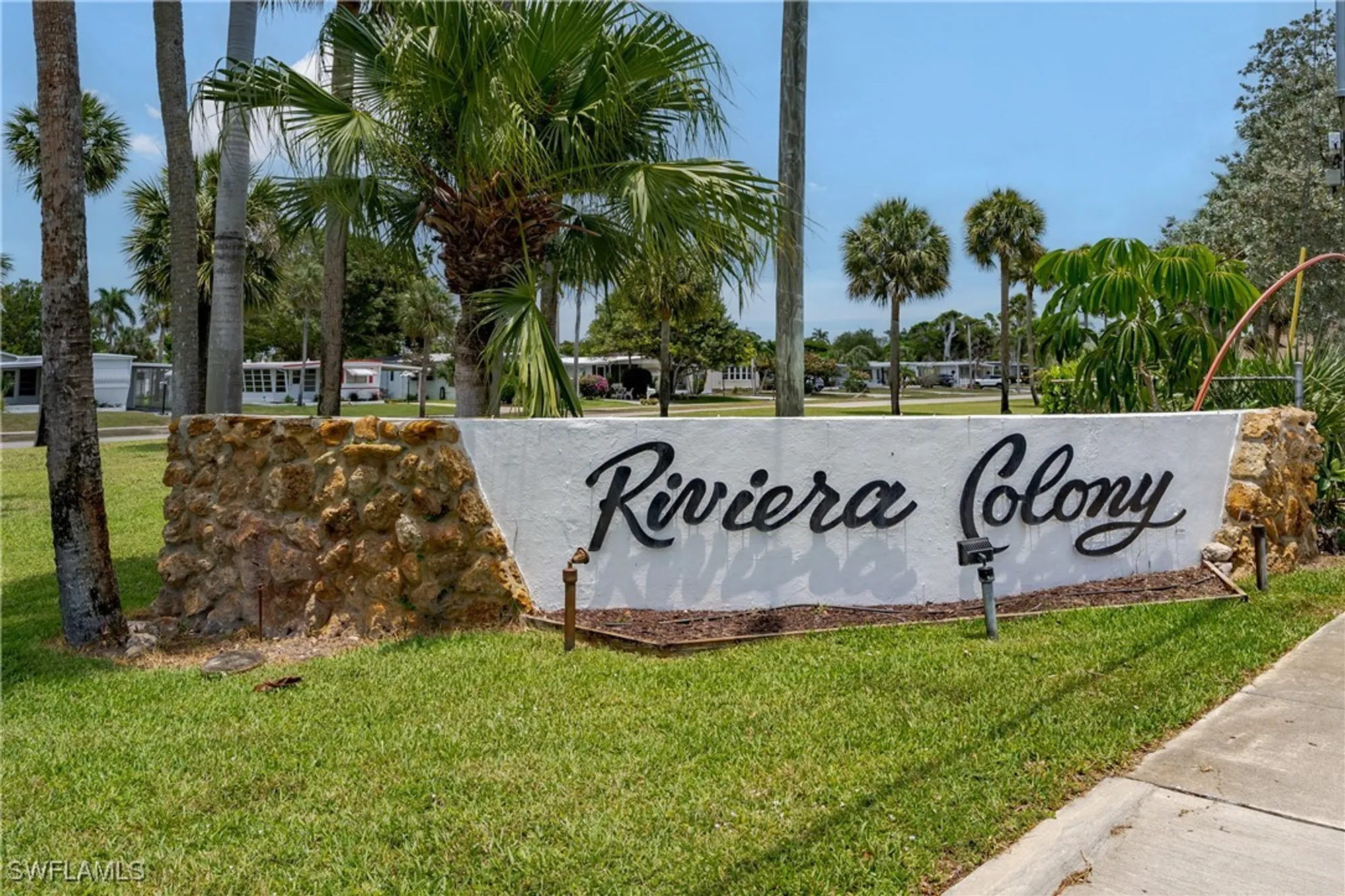 Property Slideshow image 29 of 31 | 469 riviera blvd, Naples, FL, 34112