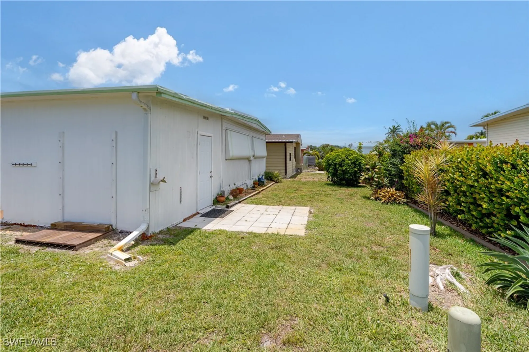 Property Slideshow image 23 of 31 | 469 riviera blvd, Naples, FL, 34112