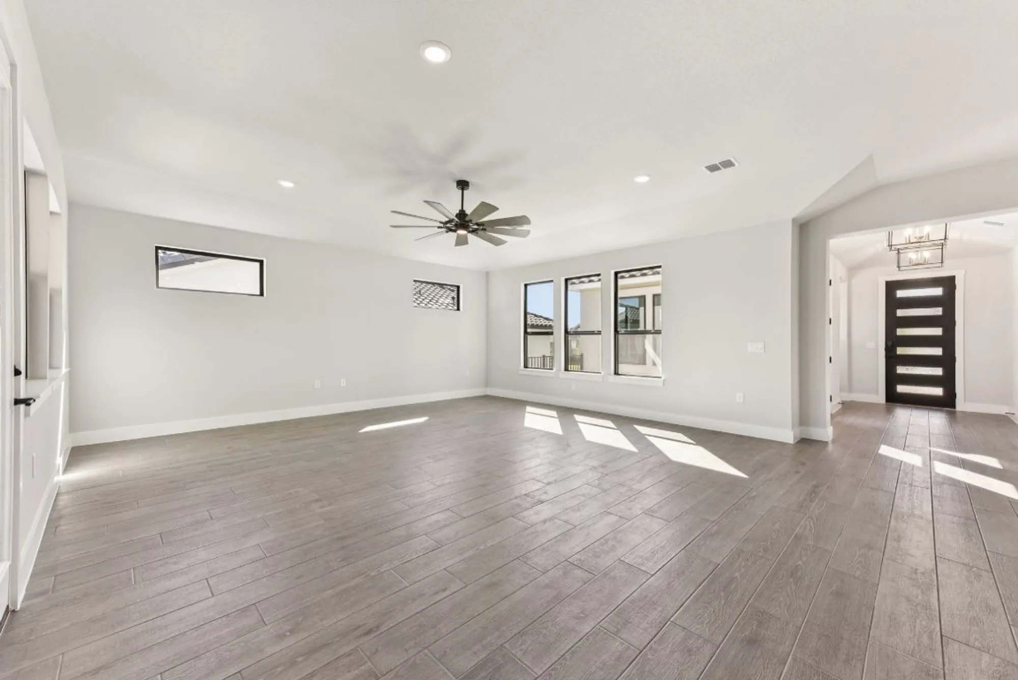 Property Slideshow image 4 of 37 | 226 olive blossom trl, San Marcos, TX, 78666