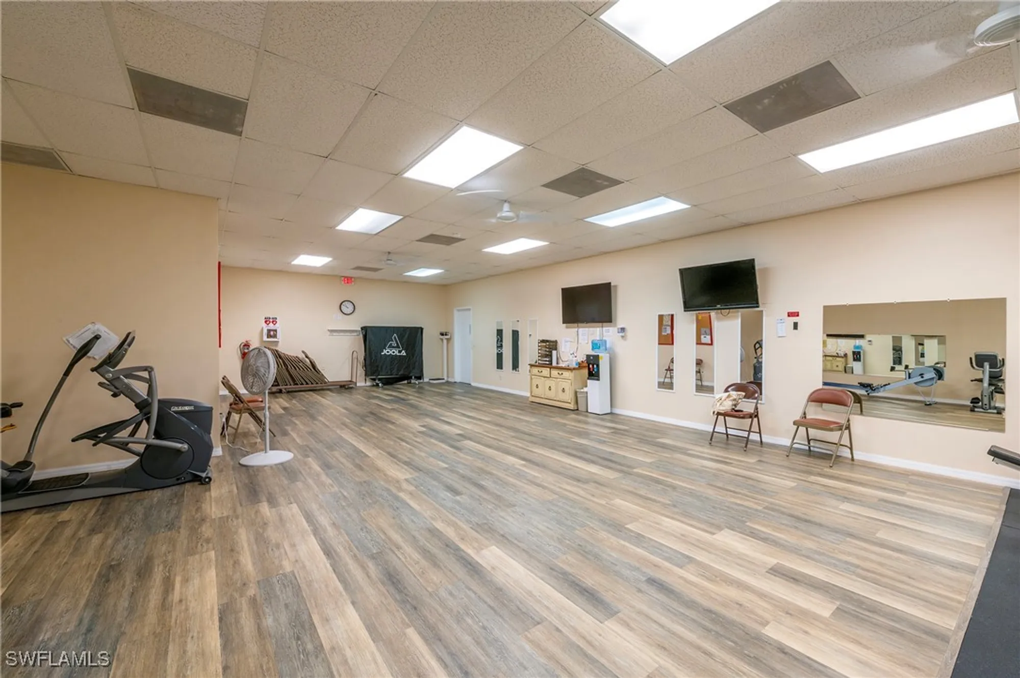 Property Slideshow image 26 of 28 | 40 le mans dr, Naples, FL, 34112