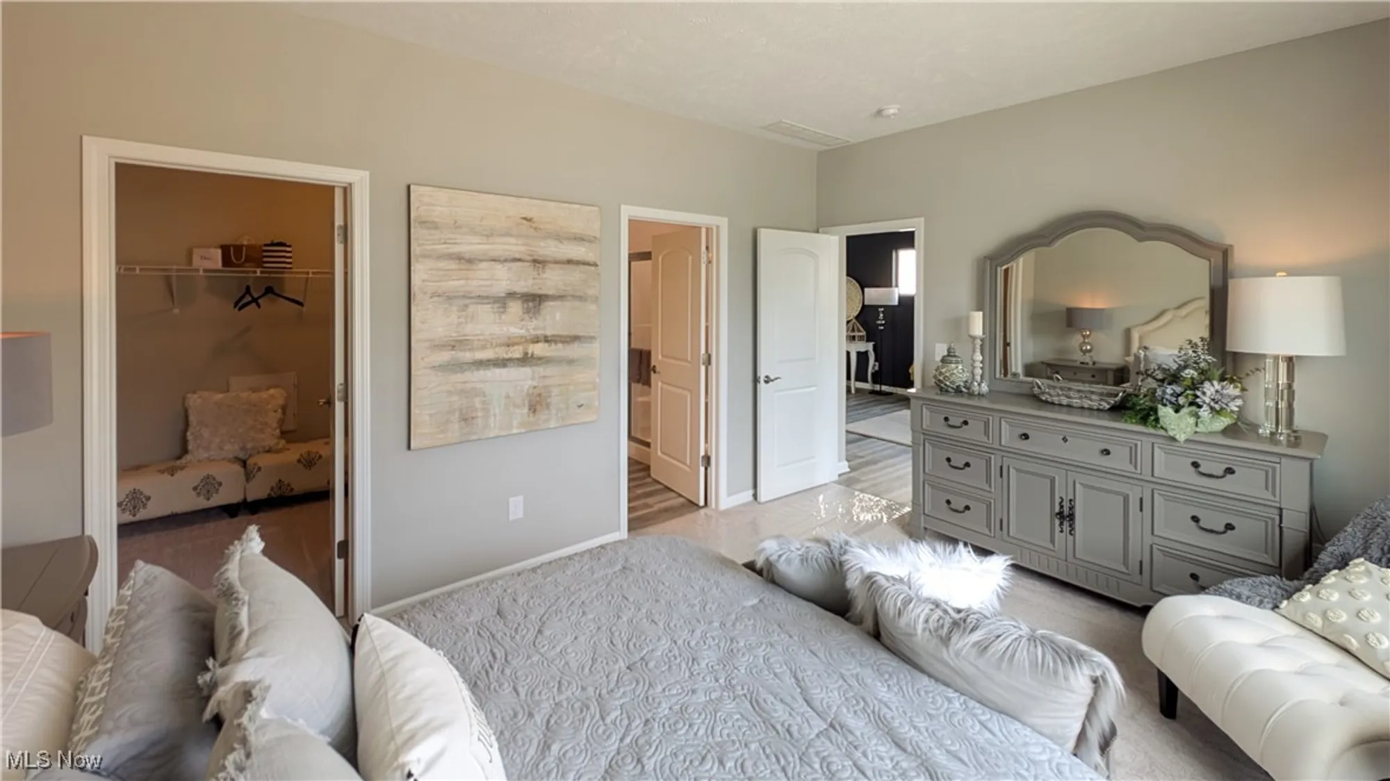 Property Slideshow image 6 of 14 | 5011 coventry cir, Huron, OH, 44839