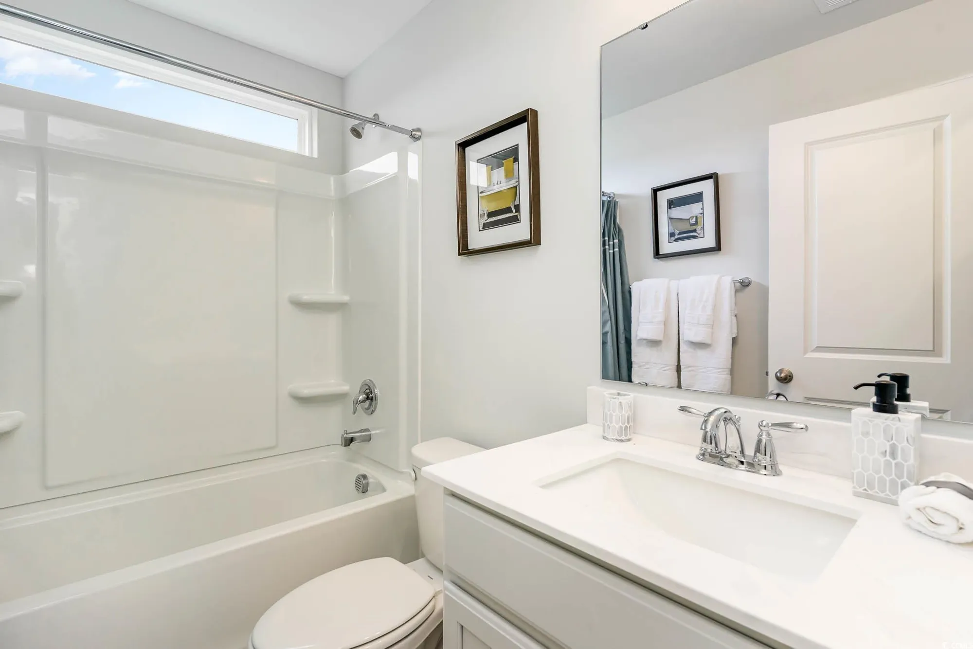 Property Slideshow image 27 of 36 | 135 stride ct, Myrtle Beach, SC, 29588