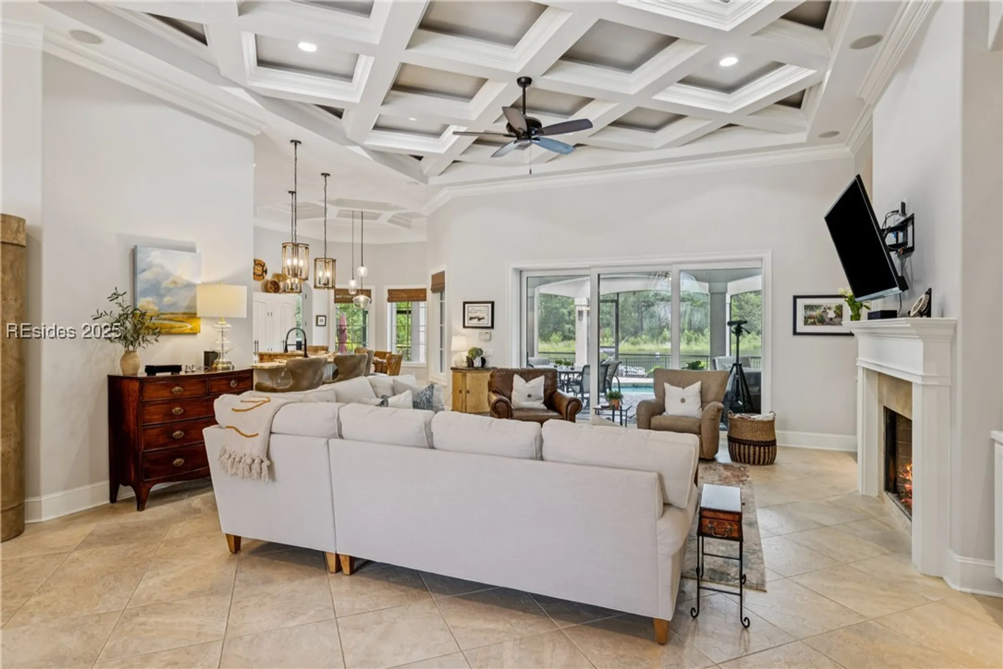 Property Slideshow image 10 of 100 | 18 anchor bay ct, Bluffton, SC, 29910