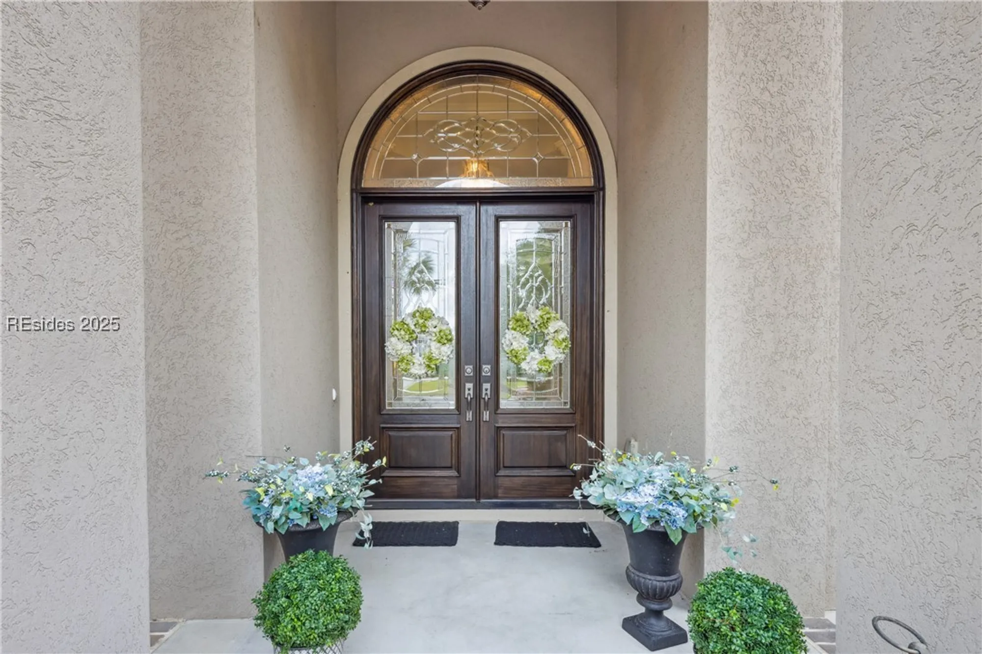 Property Slideshow image 6 of 100 | 18 anchor bay ct, Bluffton, SC, 29910