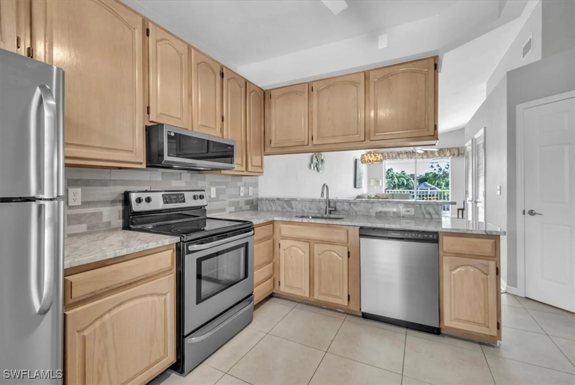Property Slideshow image 16 of 47 | 8161 twelve oaks cir 523, Naples, FL, 34113