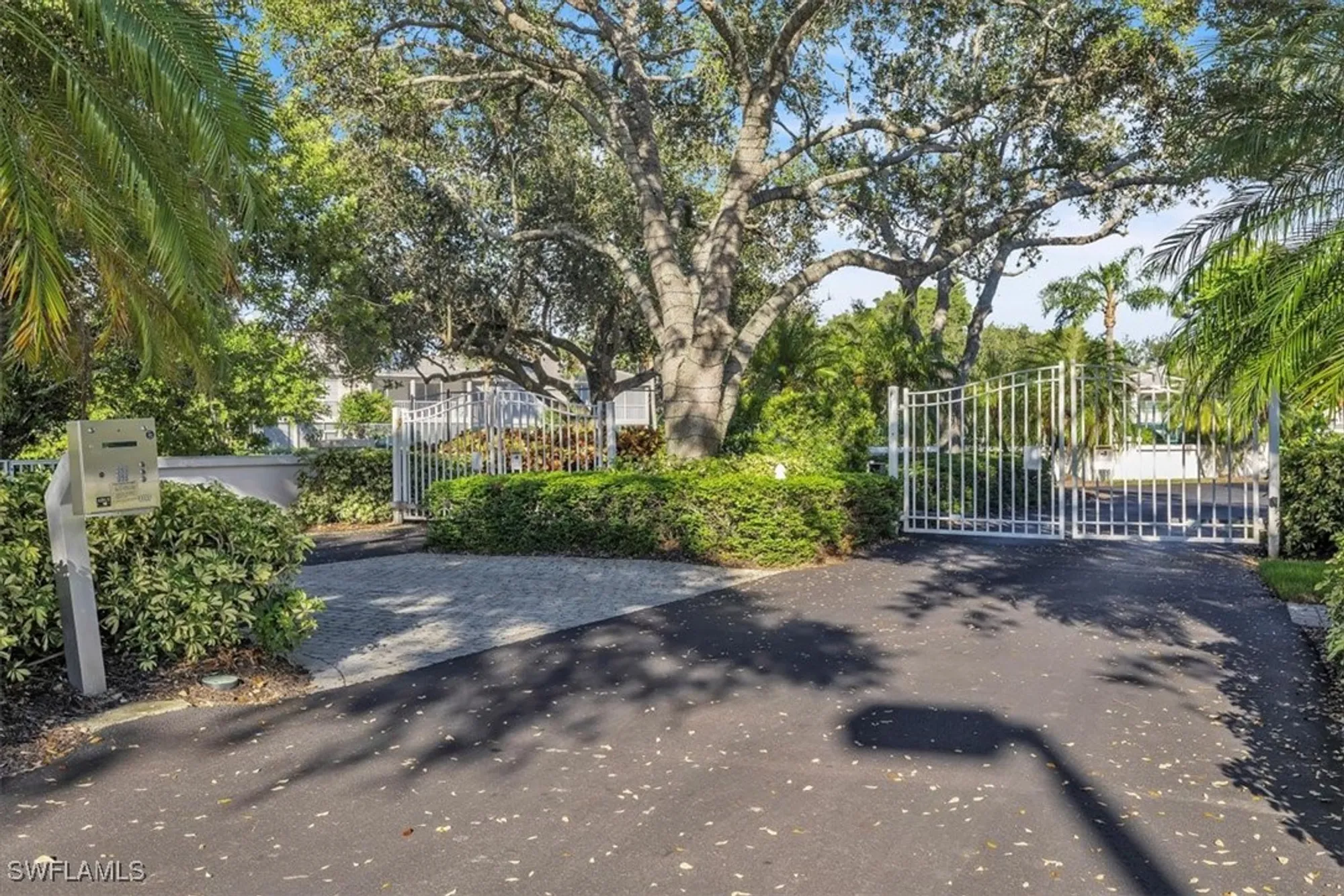 Property Slideshow image 45 of 47 | 8161 twelve oaks cir 523, Naples, FL, 34113