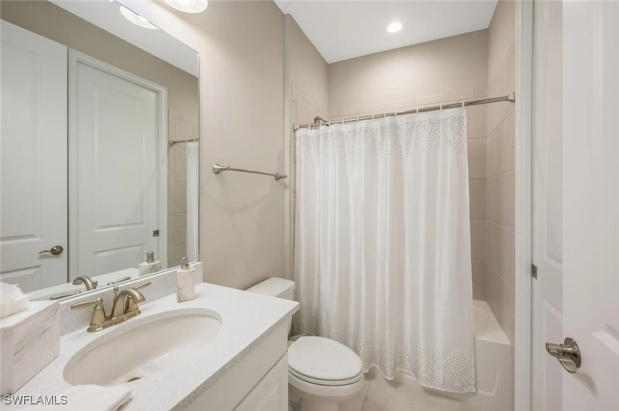 Property Slideshow image 11 of 25 | 8209 lucello ter, Naples, FL, 34114