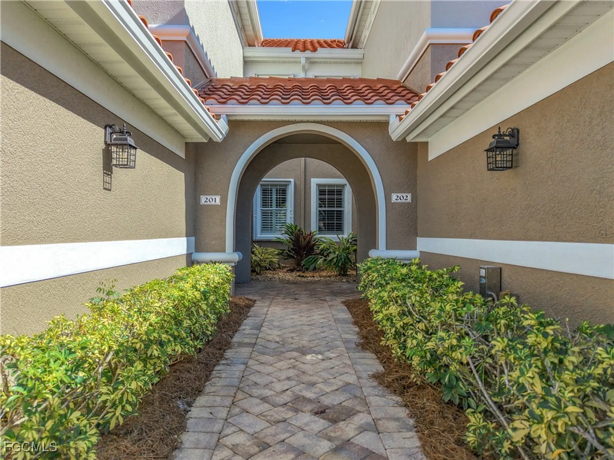 Property Slideshow image 5 of 45 | 12913 new market st 201, Fort Myers, FL, 33913