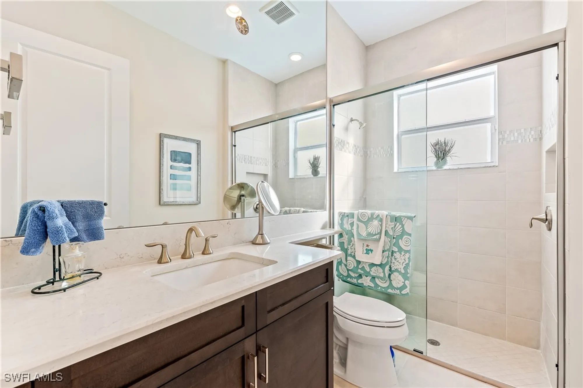 Property Slideshow image 15 of 34 | 12047 oleander ave, Naples, FL, 34120