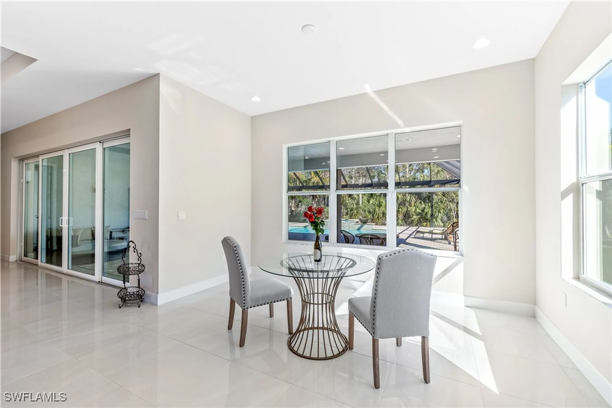 Property Slideshow image 10 of 34 | 12047 oleander ave, Naples, FL, 34120
