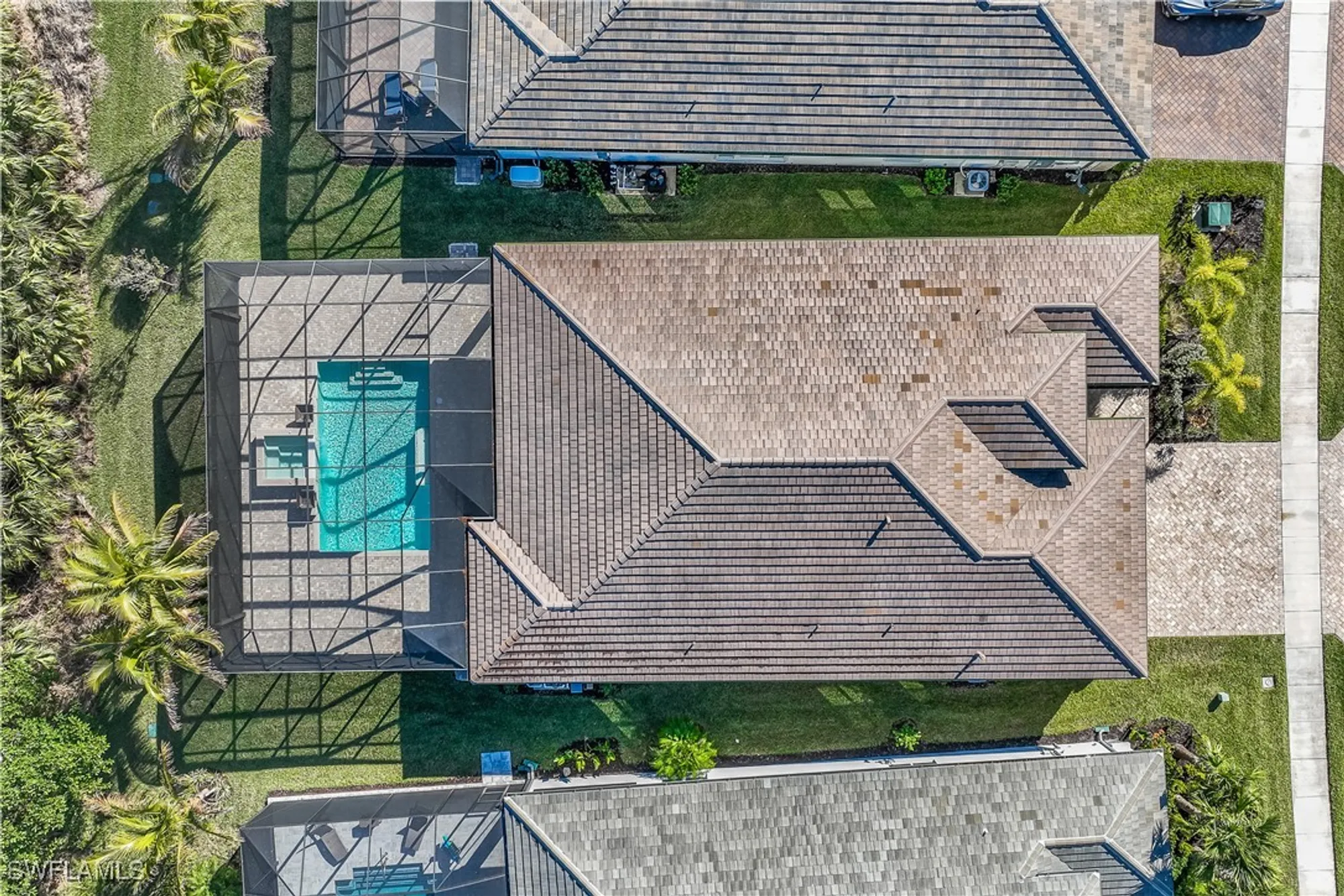 Property Slideshow image 24 of 34 | 12047 oleander ave, Naples, FL, 34120